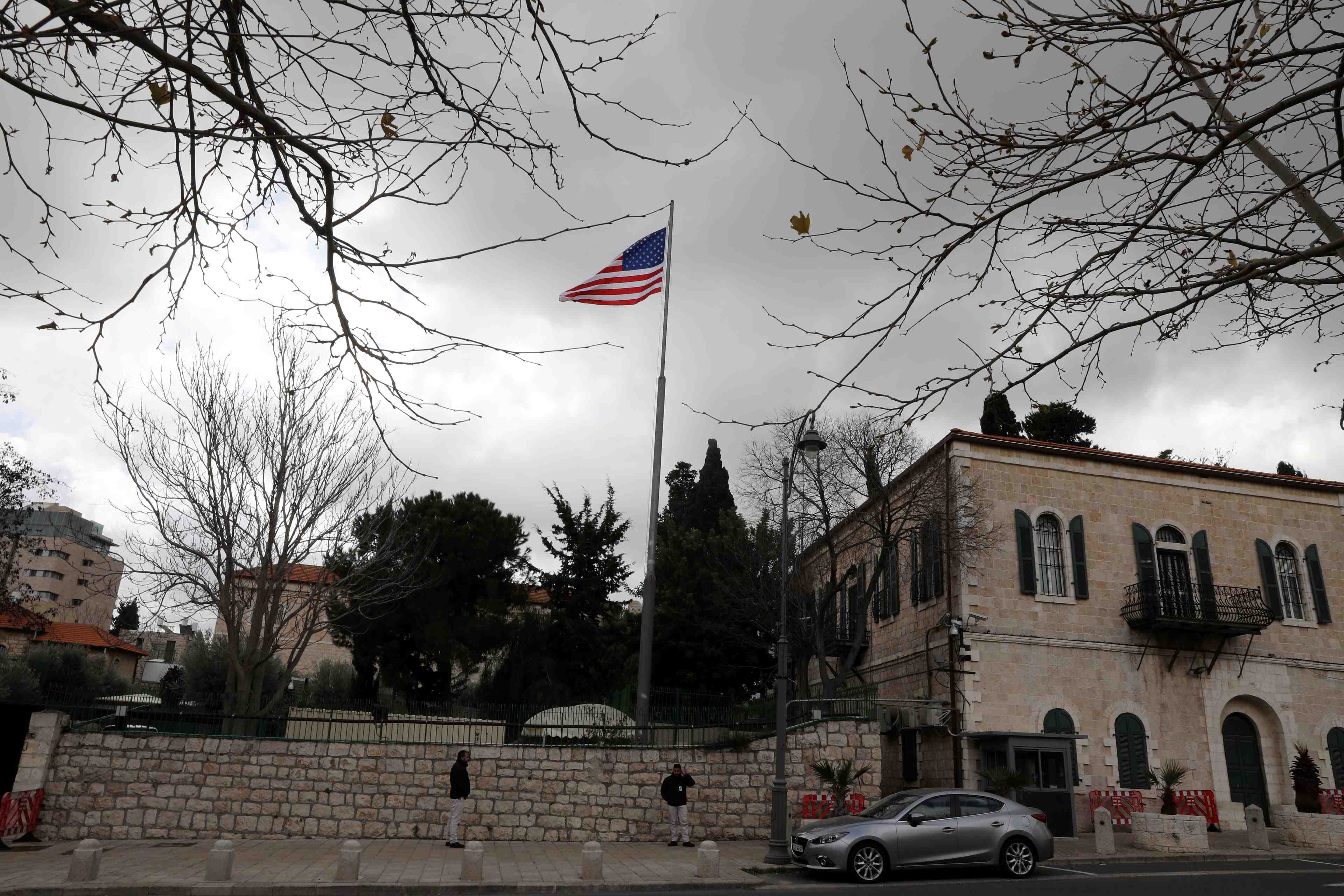 Les usa ferment leur mission palestinienne a jerusalem