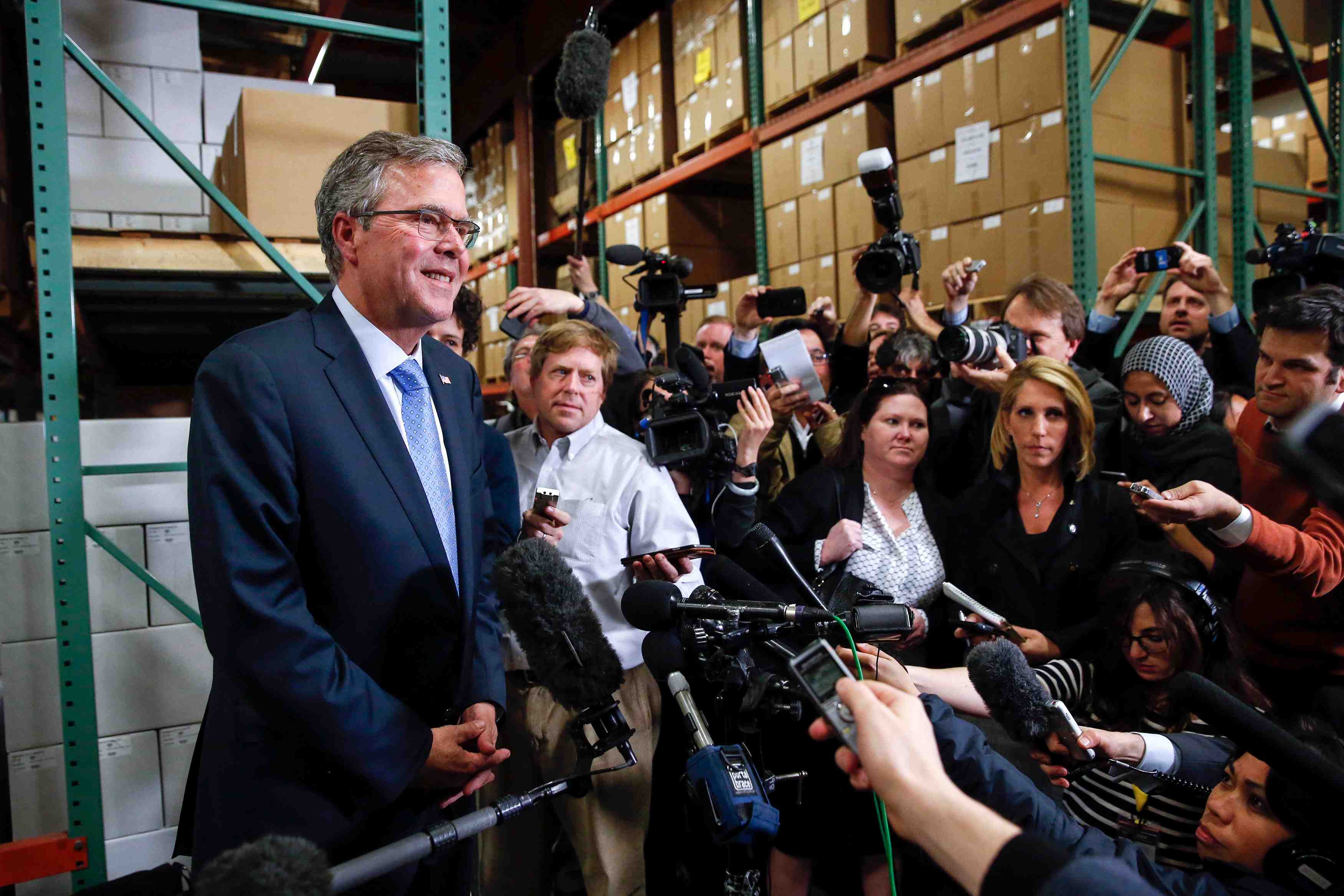 Jeb bush a utilise sa messagerie personnelle pour parler securite