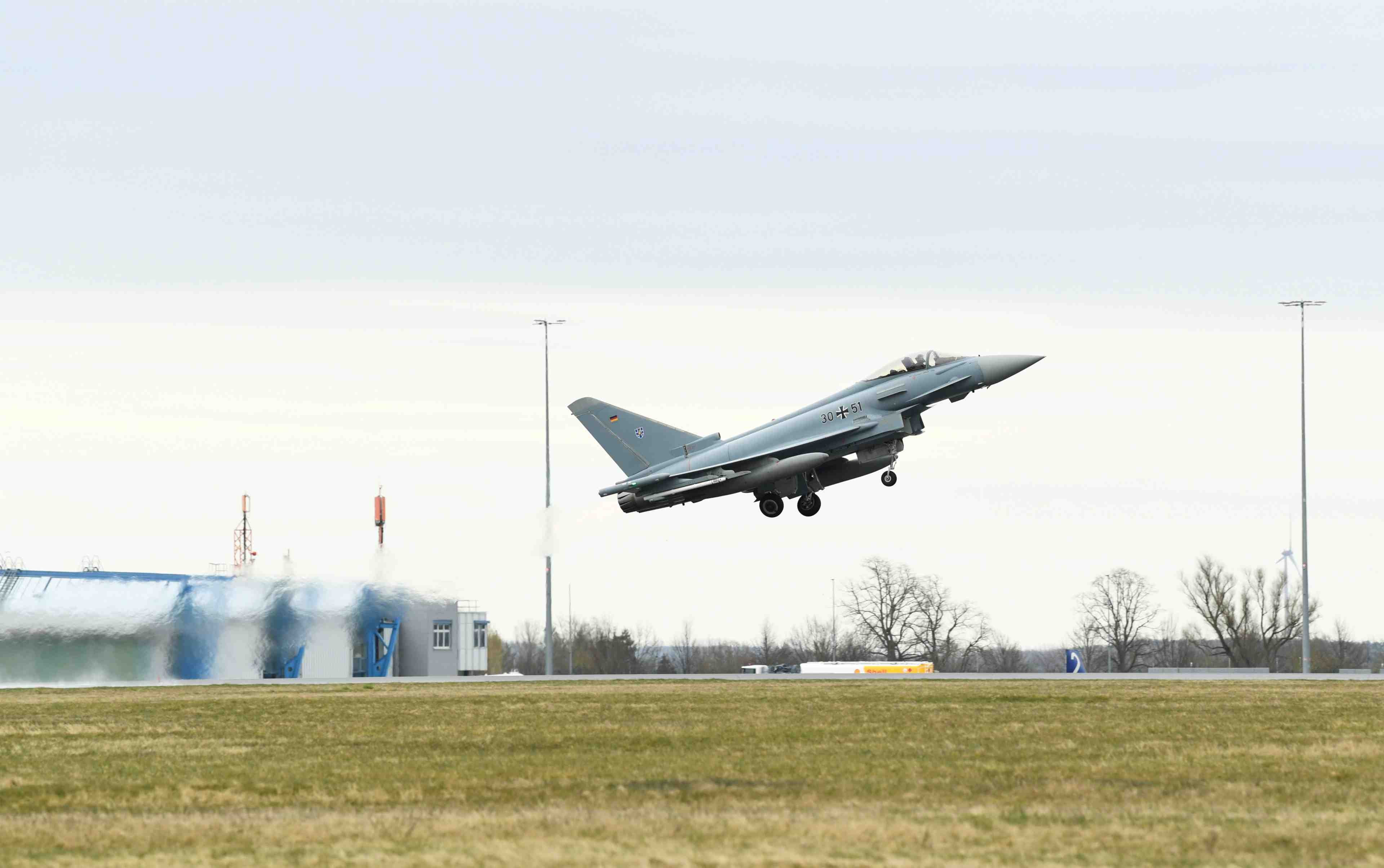 Airbus propose d'assembler l'eurofighter en suisse