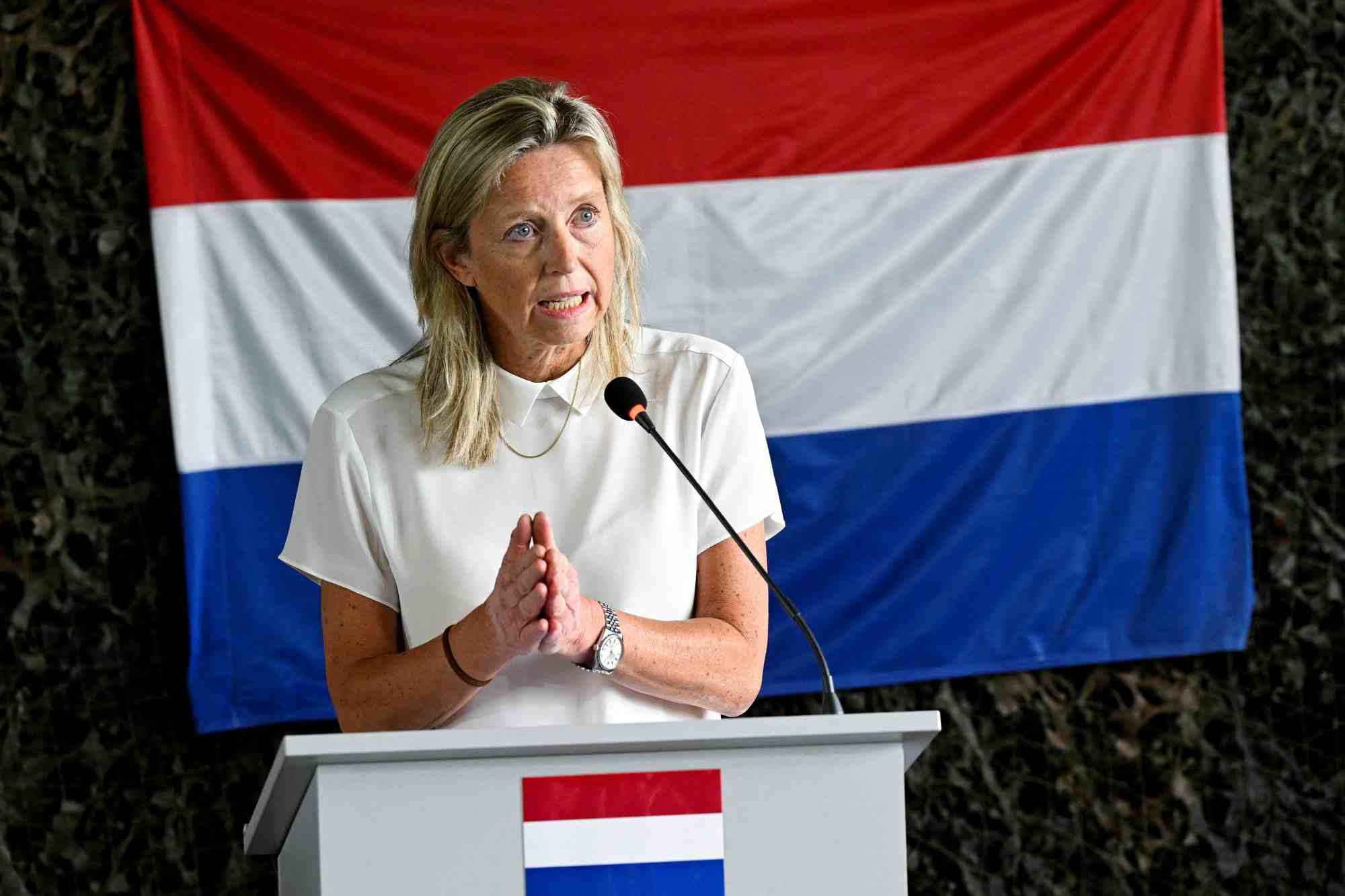 Les pays-bas presentent leurs "plus profondes excuses" pour leur role dans le massacre de srebrenica en 1995