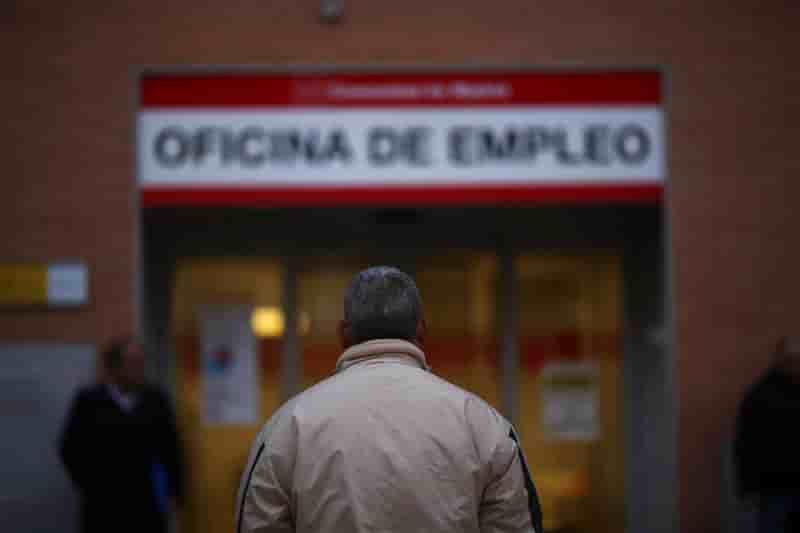 Le nombre de chômeurs a baissé de 2,24% en décembre en Espagne