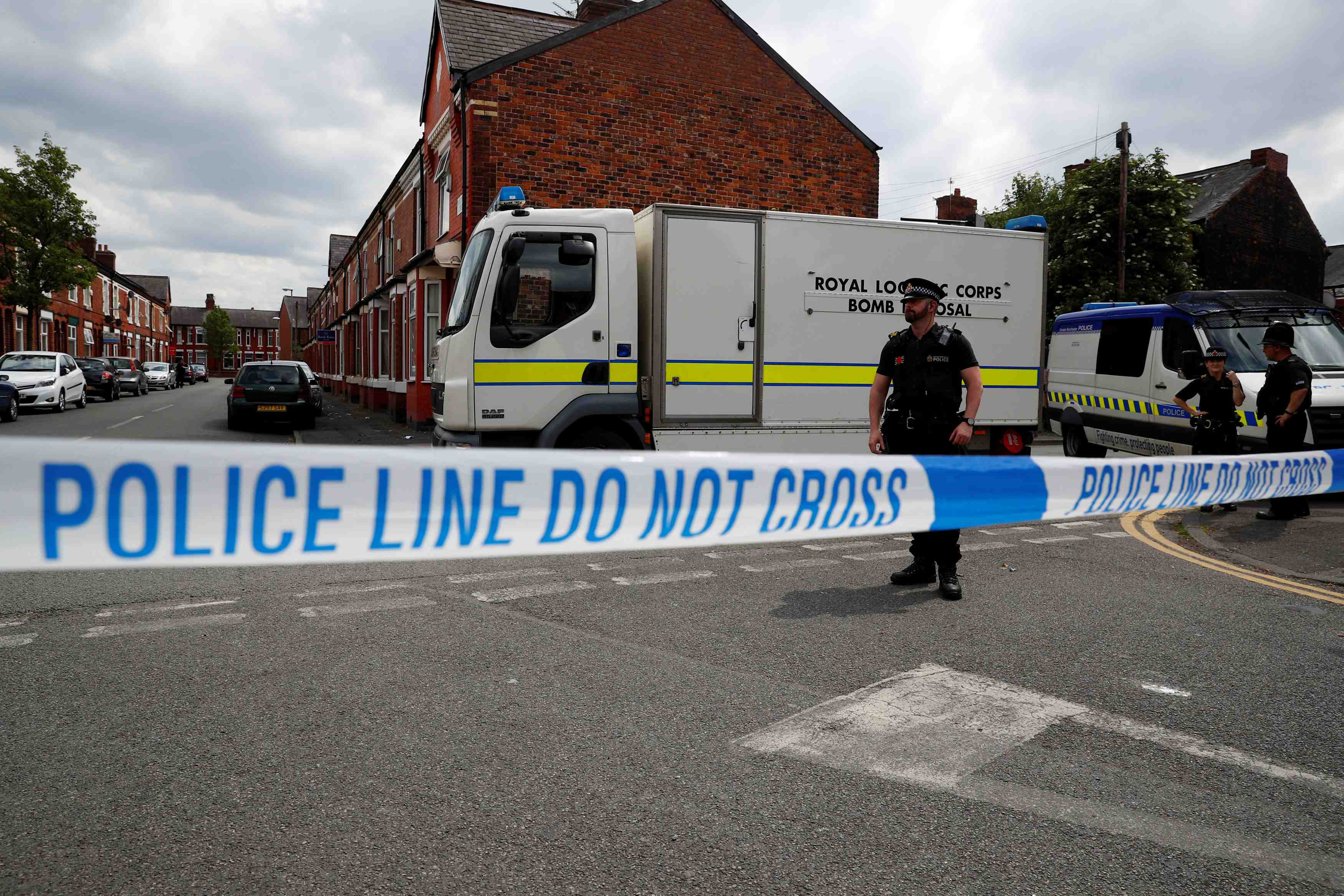 Une 14e personne arretee en lien avec l'attentat de manchester