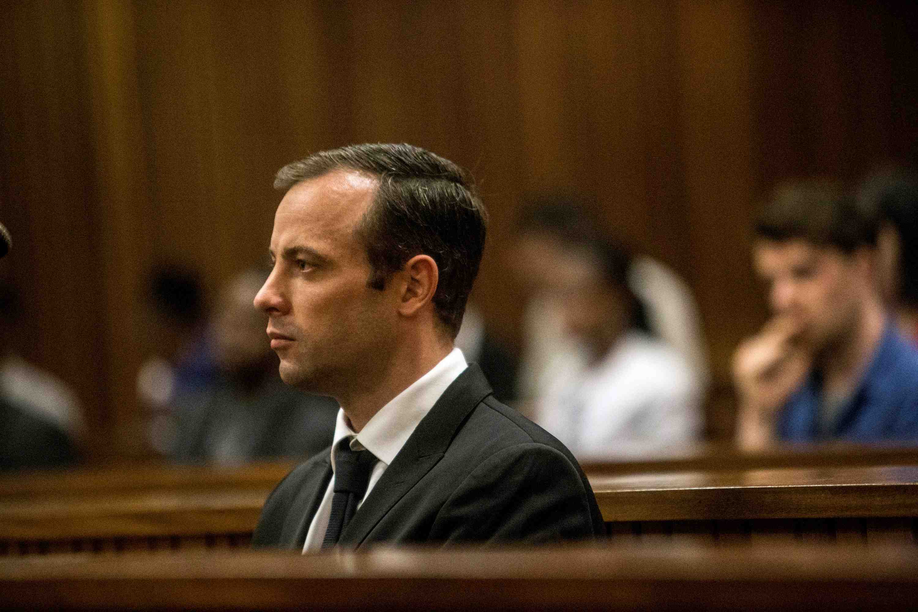 Oscar pistorius fixe sur son sort en juin