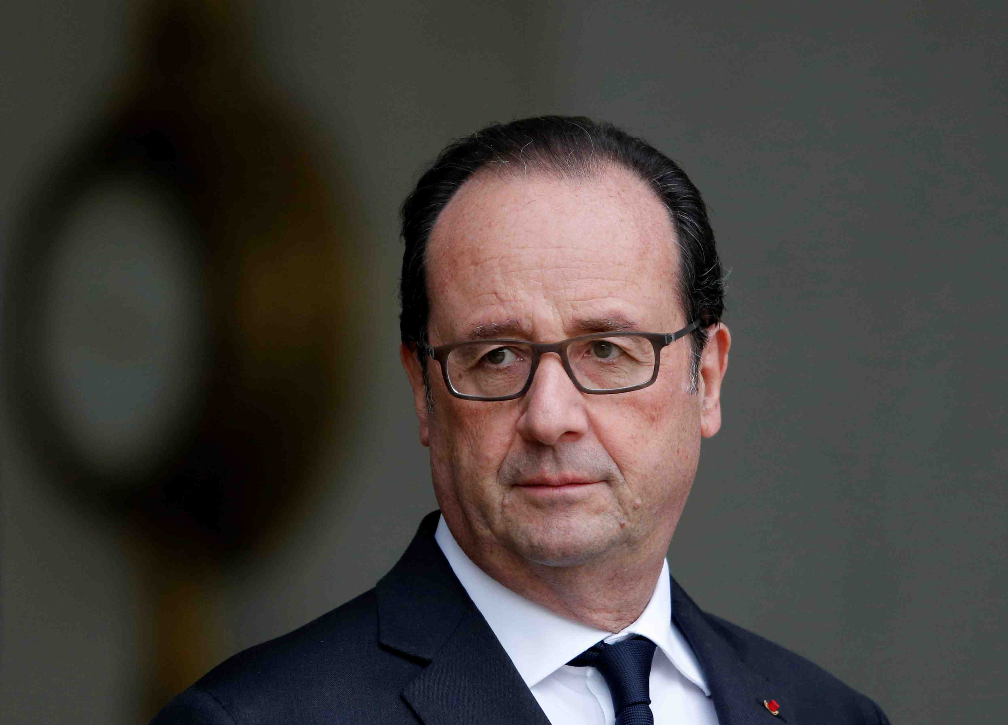 L'assemblee rejette la proposition sur la destitution de hollande