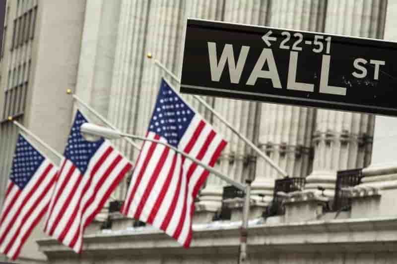 Wall street ouvre dans le rouge