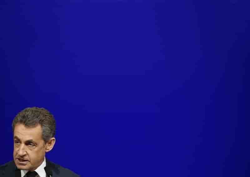 Sarkozy propose un groupe de travail avec les centristes sur la primaire