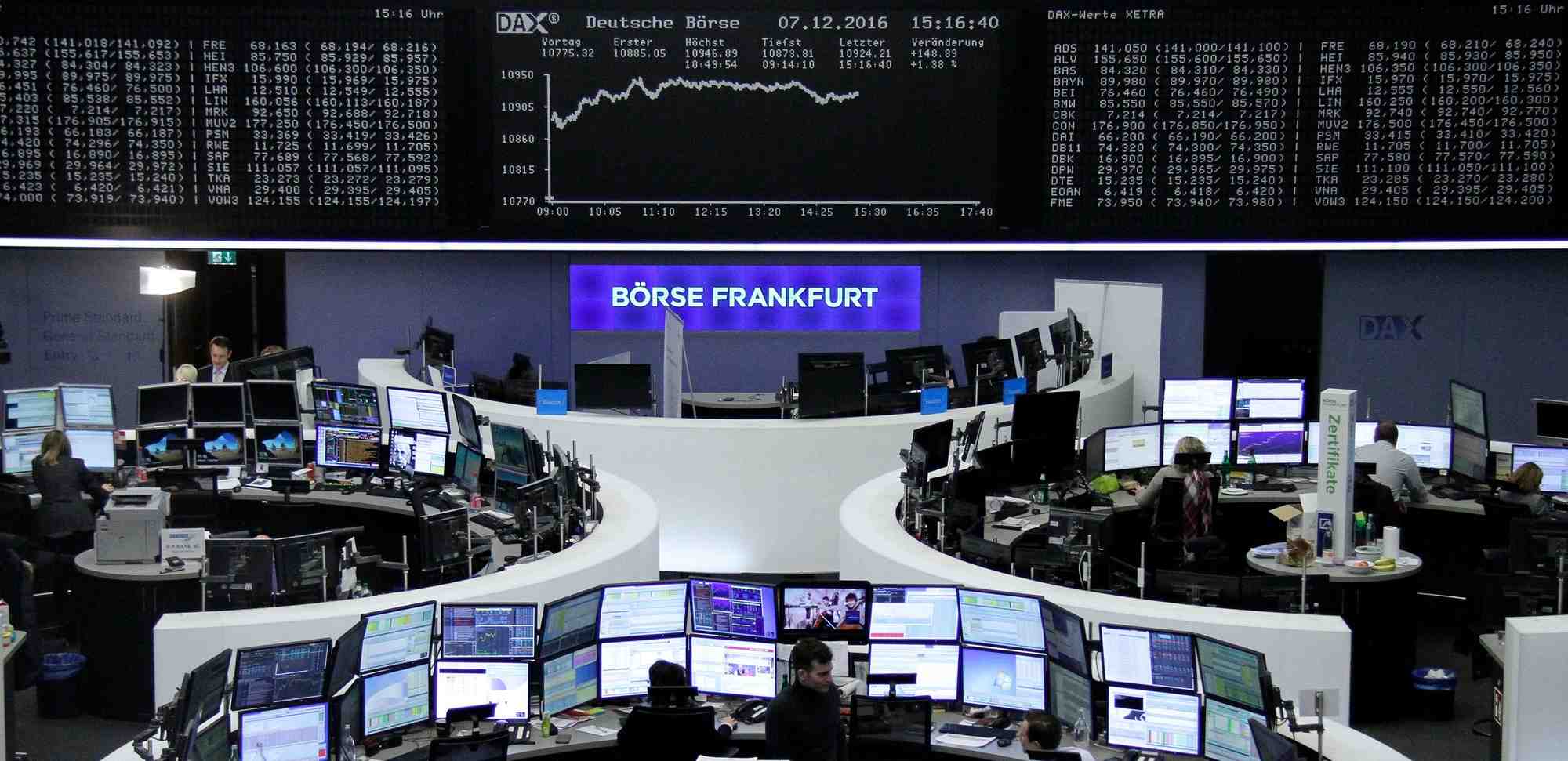 Des traders a la bourse de francfort