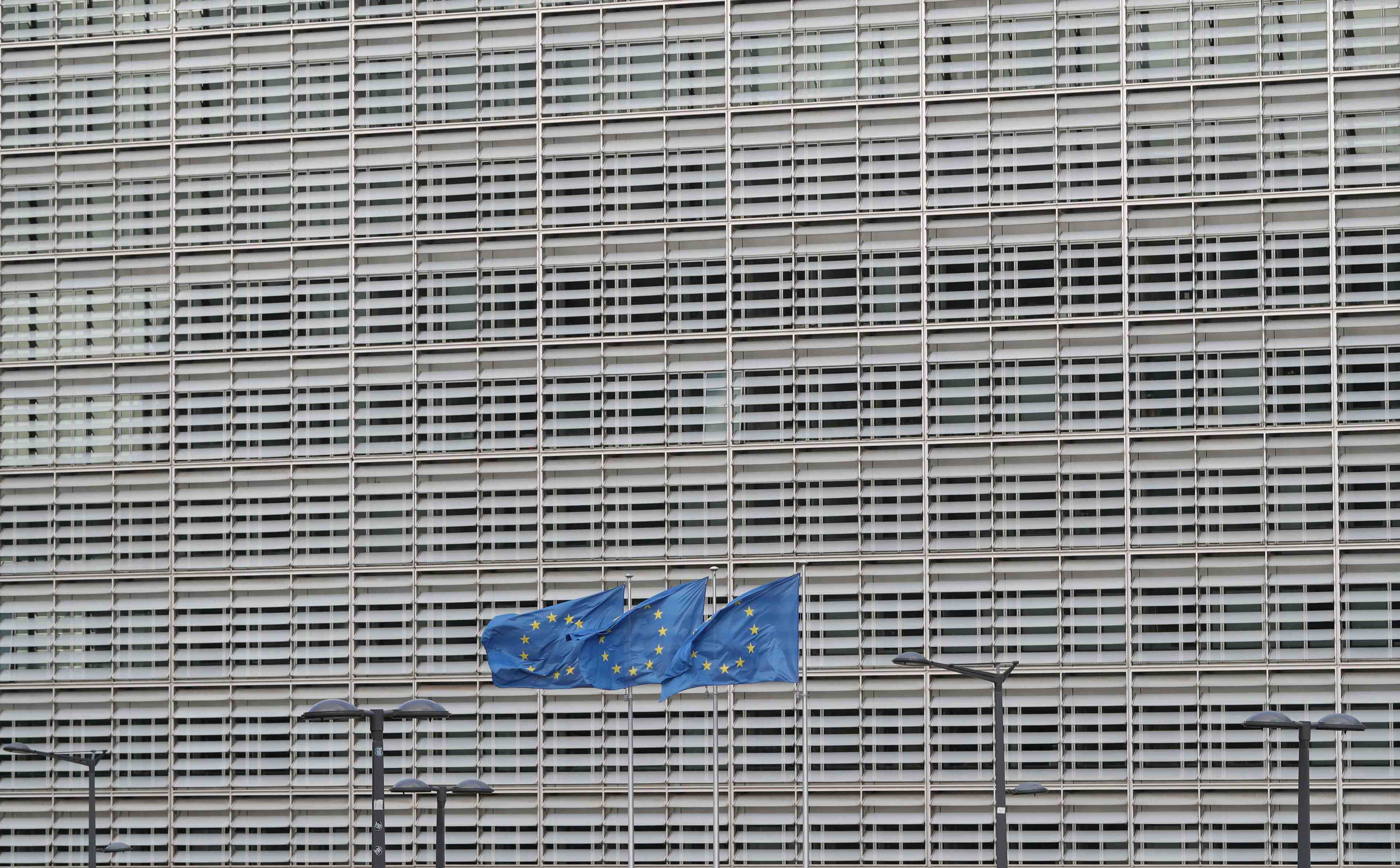 Espagne: bruxelles autorise une aide au developpement du tres haut debit