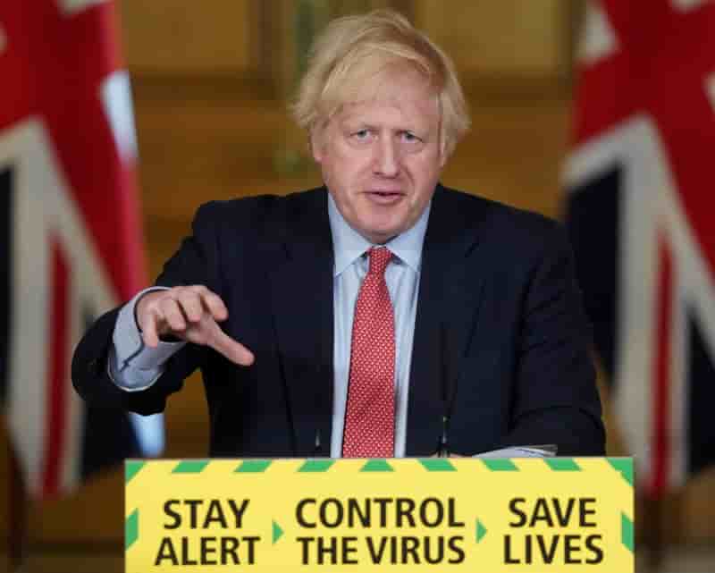 Londres songe a assouplir l'accueil des voyageurs arrivant de l'etranger