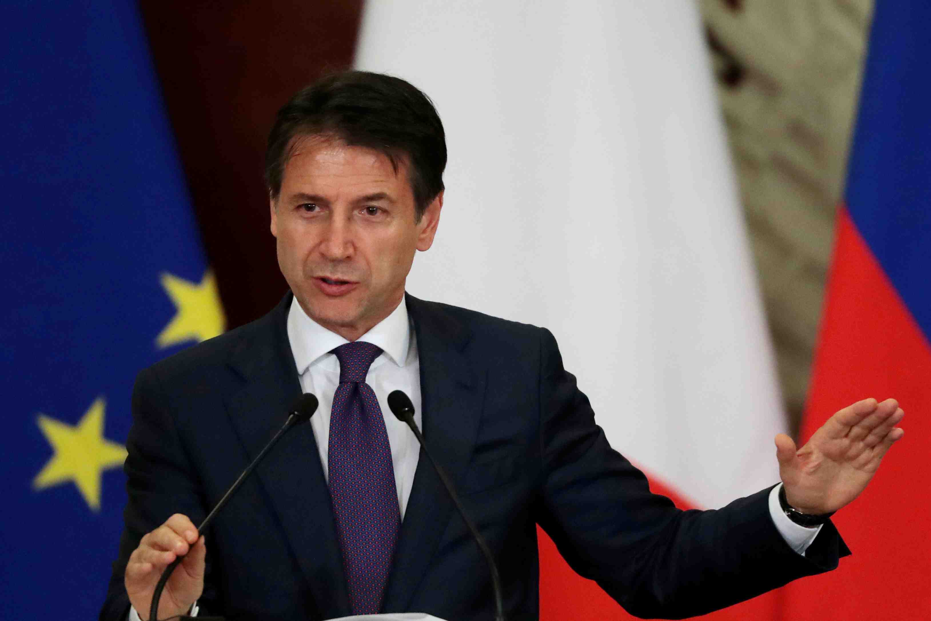Conference en italie pour mettre fin a la crise politique en libye