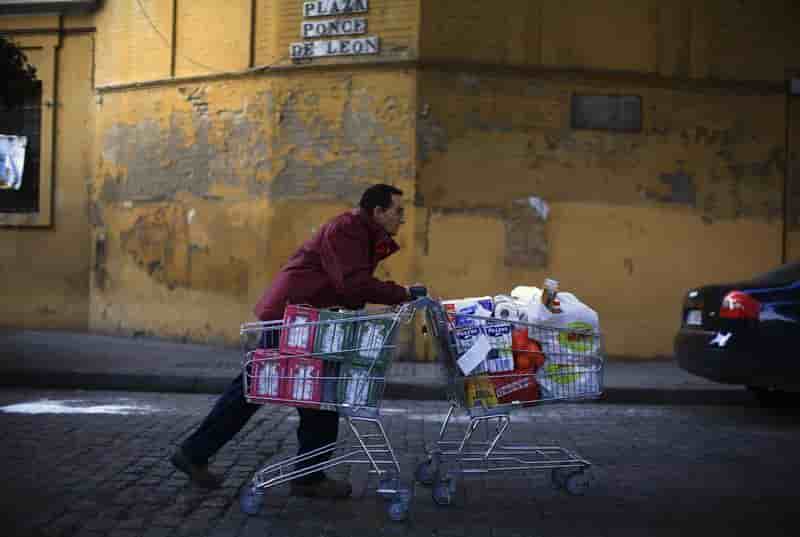 Les ventes au détail dans la zone euro reculent plus que prévu