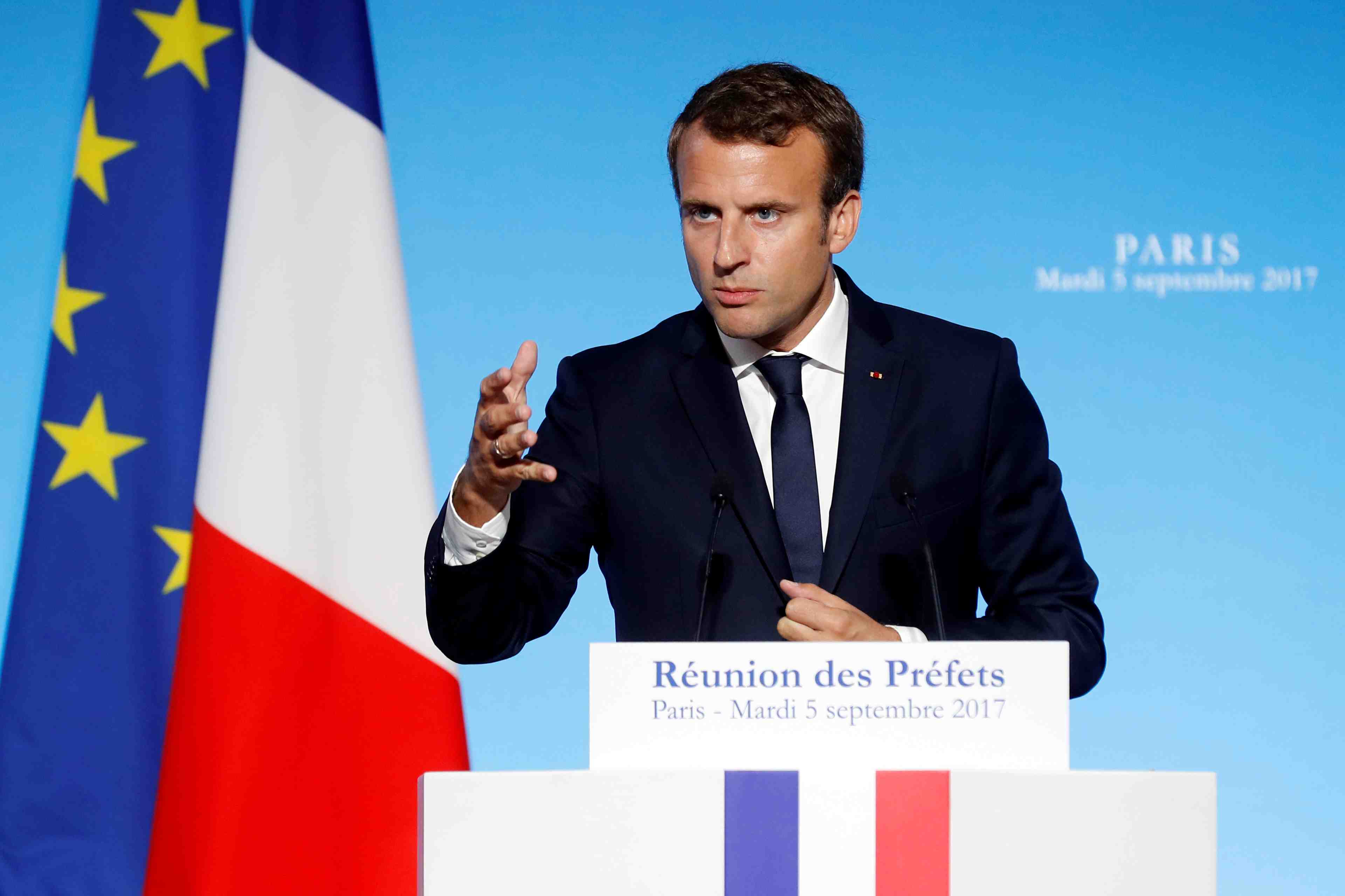 Macron favorable a une revision de la loi antiterroriste des 2020