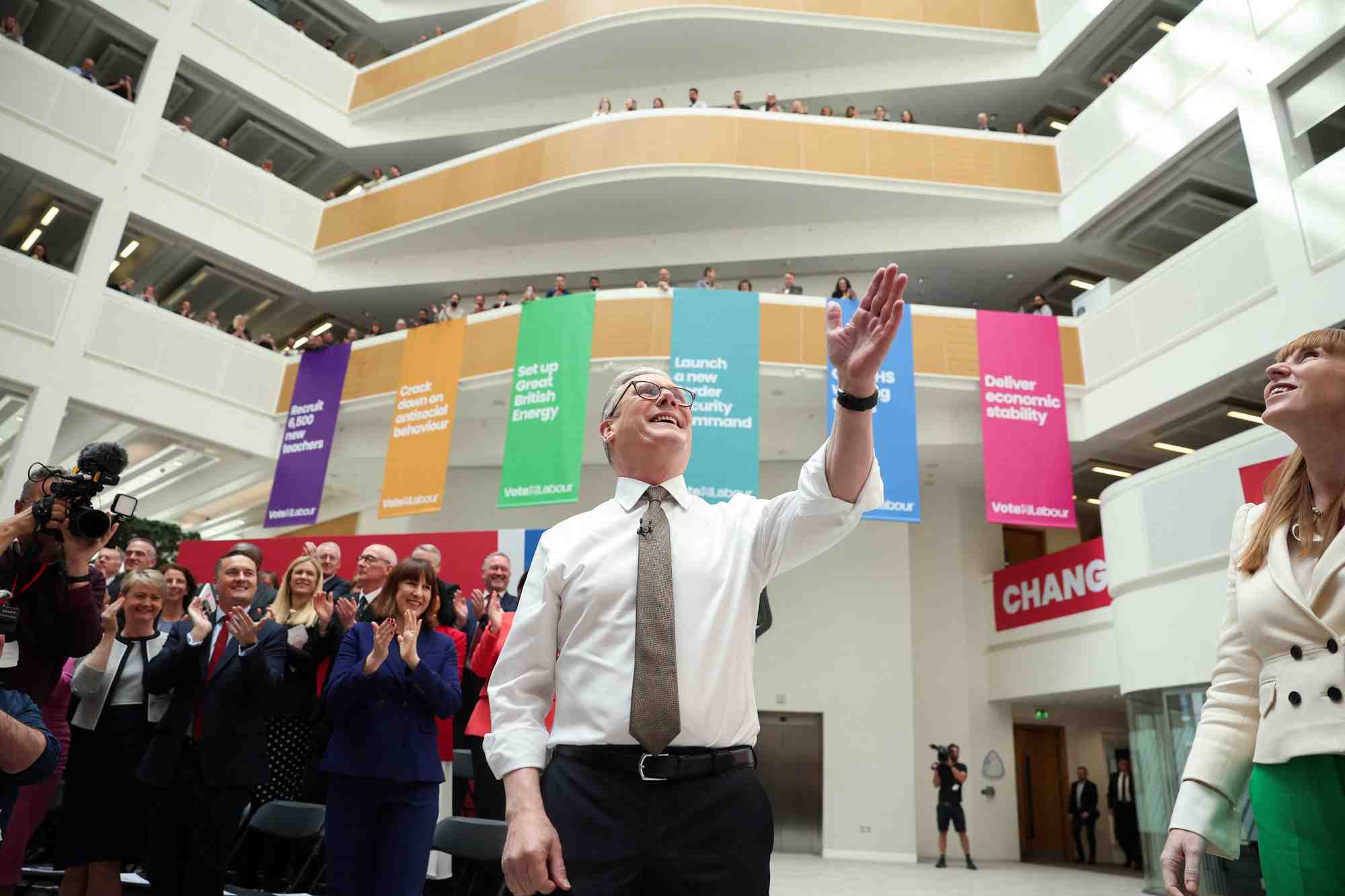 Keir starmer, leader du parti travailliste britannique, lors du lancement du manifeste du parti travailliste, a manchester