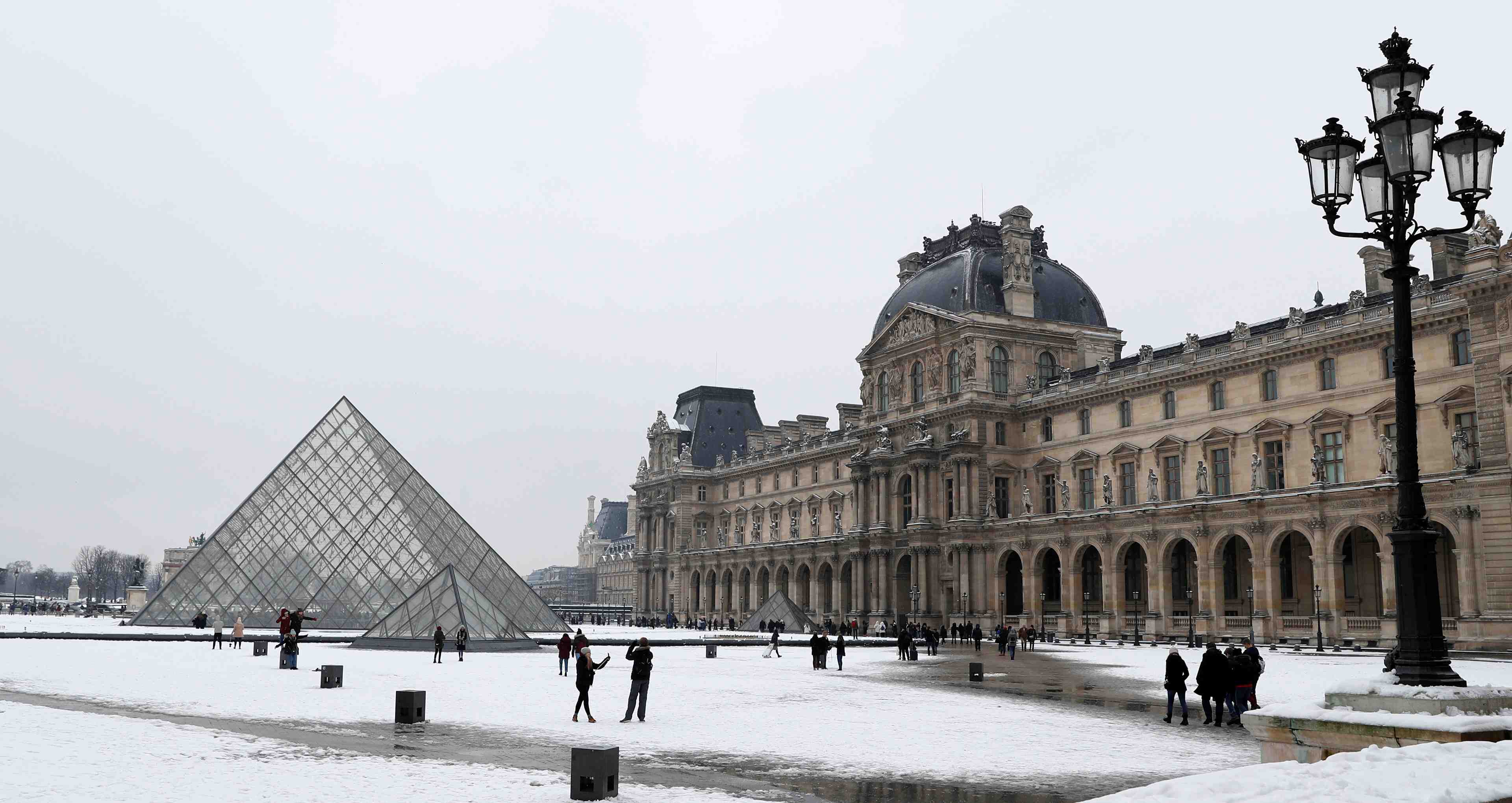 Record de frequentation pour le musee du louvre