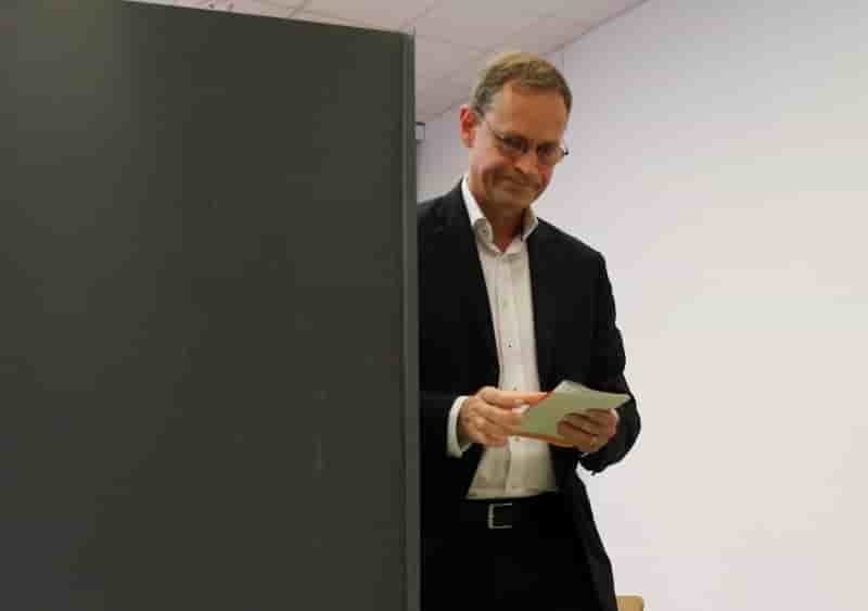 Les sociaux-democrates dominent les elections a berlin