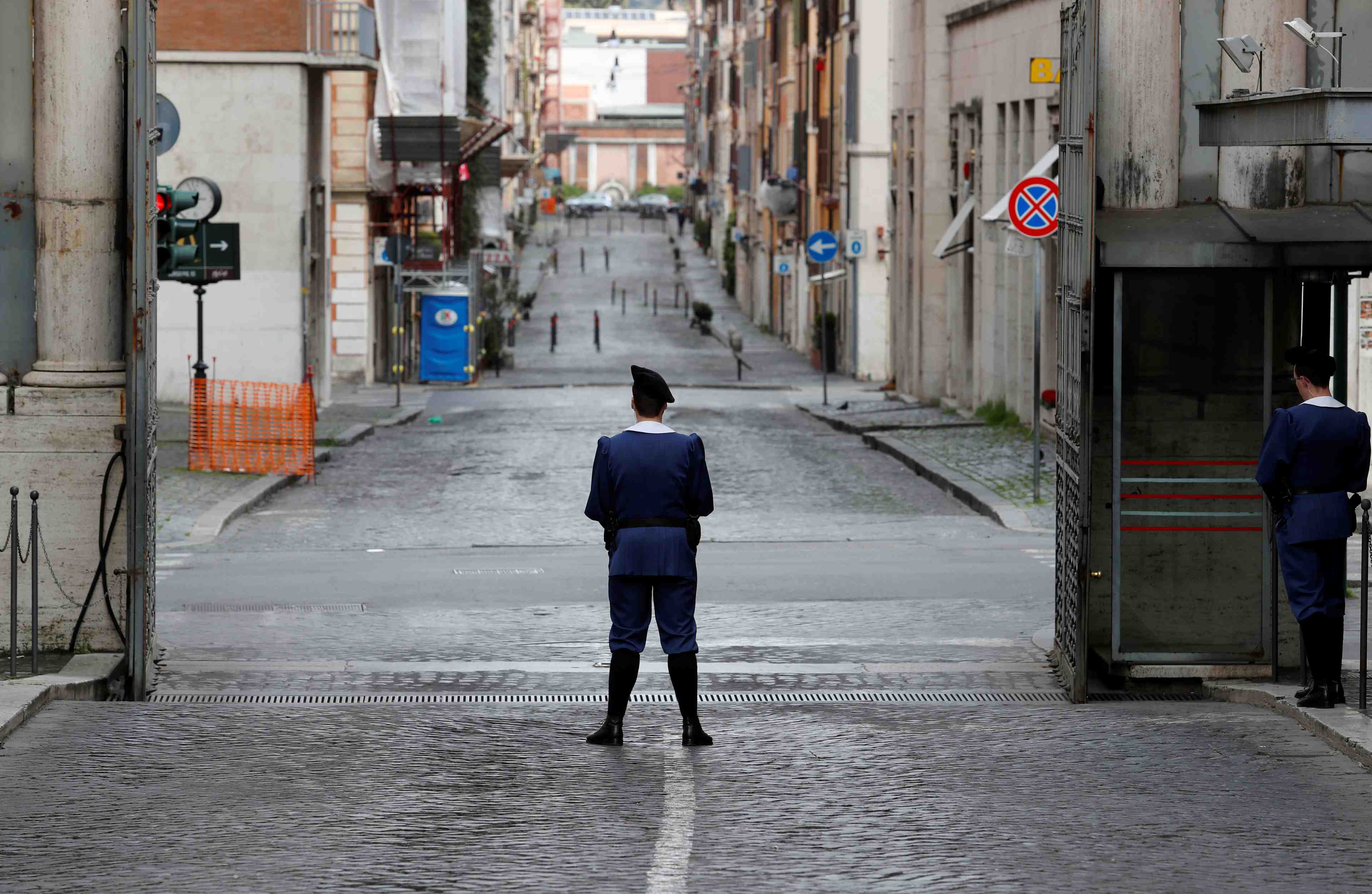 Coronavirus: confinement prolonge jusqu'au 13 avril en italie