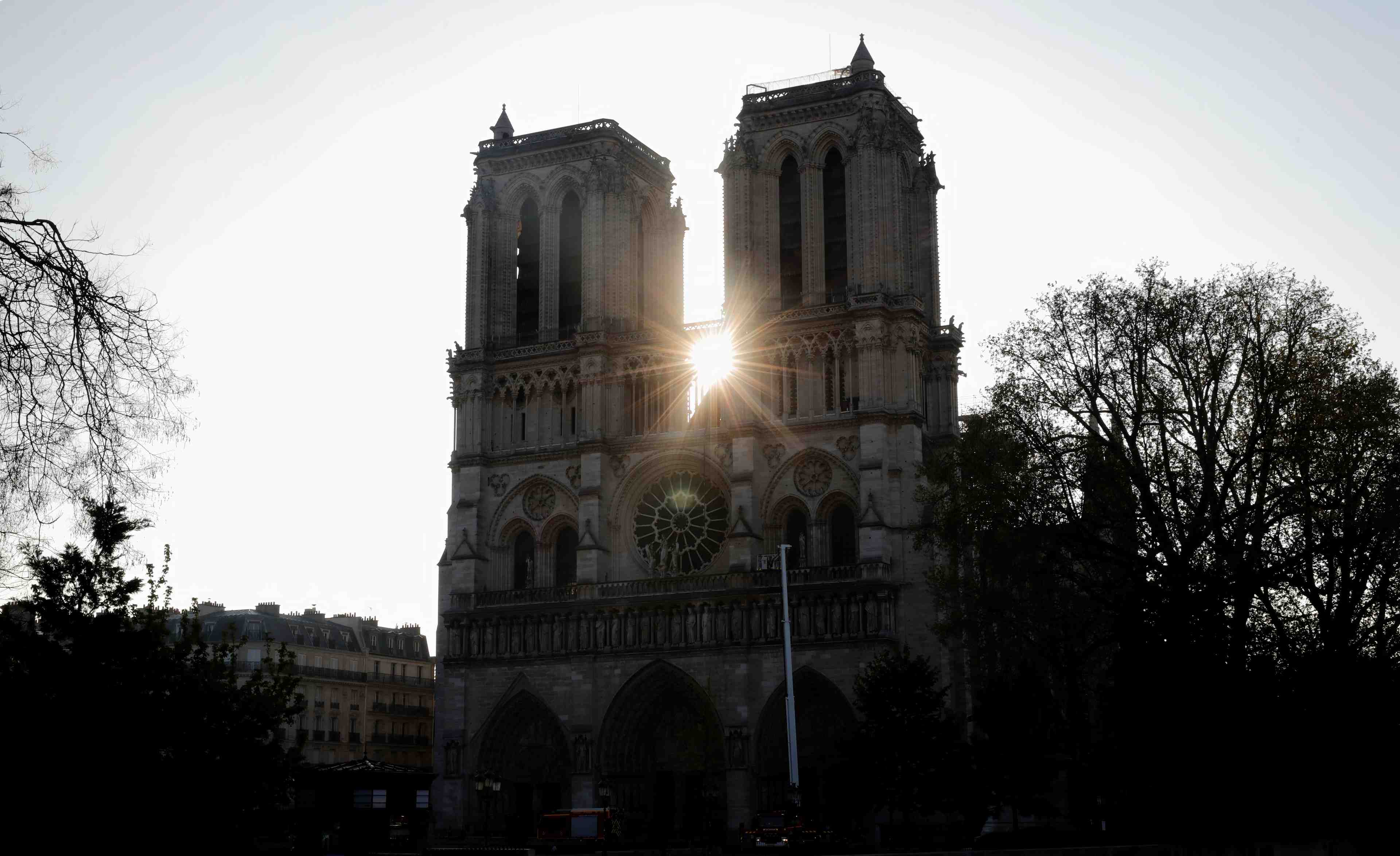 Les experts au chevet de notre-dame, encore fragile