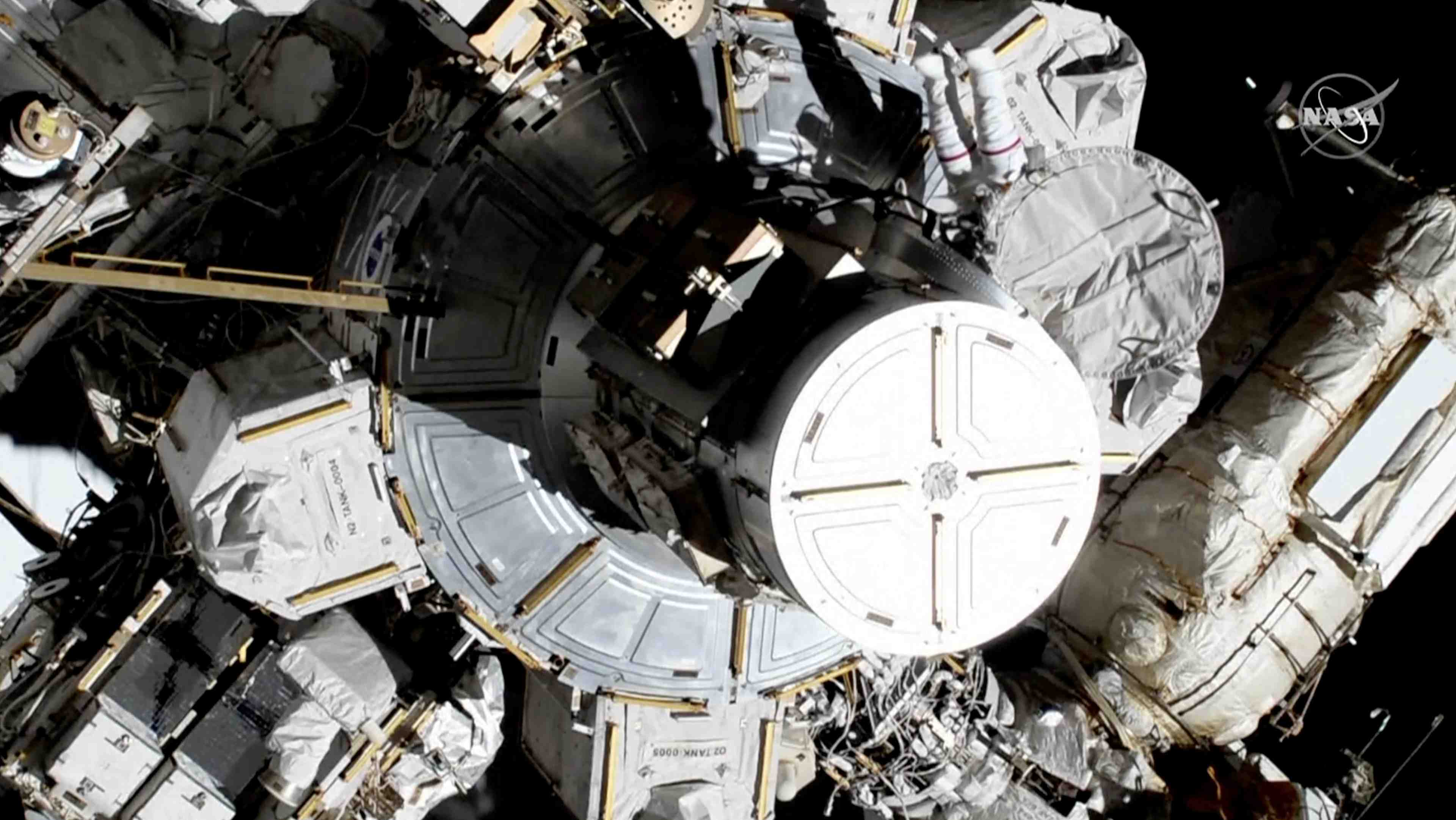 Premiere sortie spatiale 100% feminine