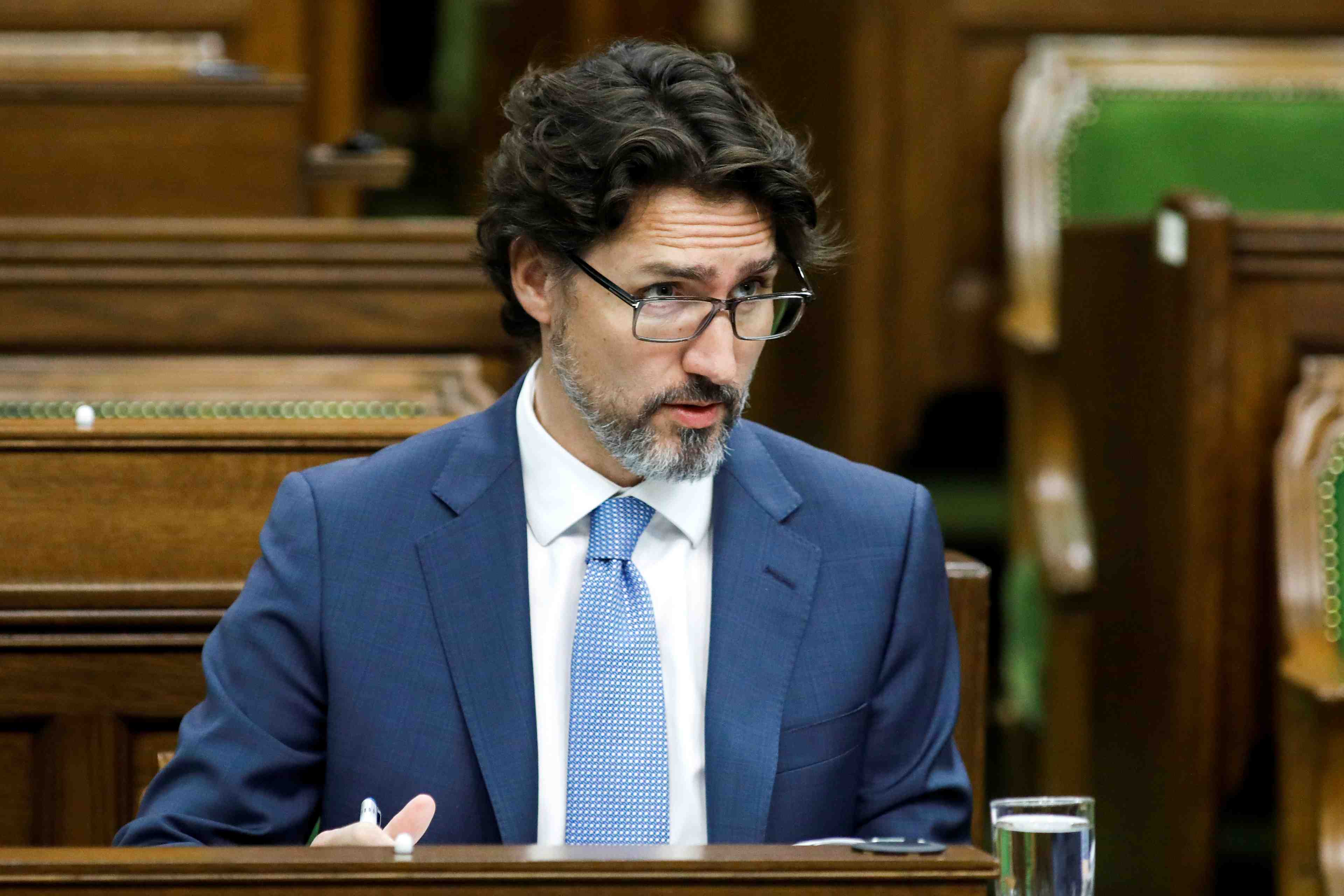 Canada: trudeau etudie de possibles aides supplementaires pour les compagnies aeriennes