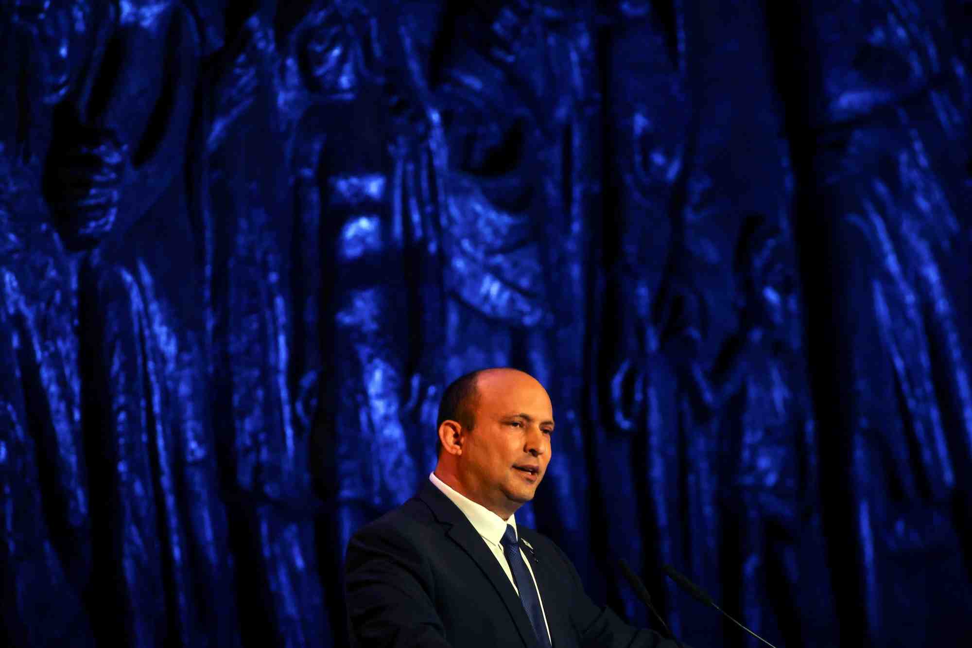 Israel prefere la diplomatie avec l'iran mais fait valoir son 'droit a l'autodefense', dit bennett