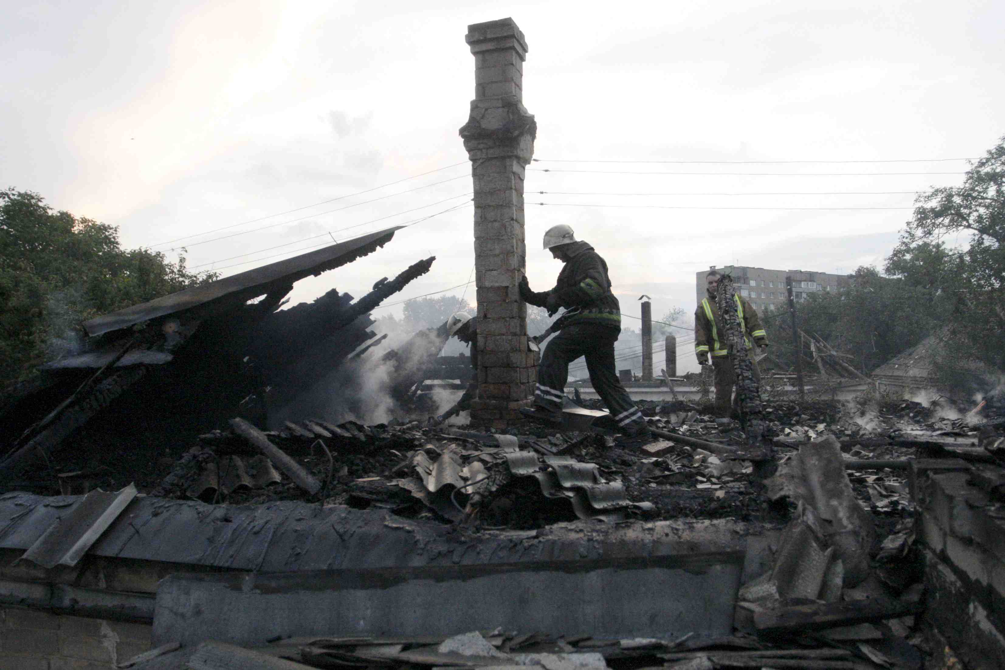 Gouvernement ukrainien et rebelles s'accusent de violations