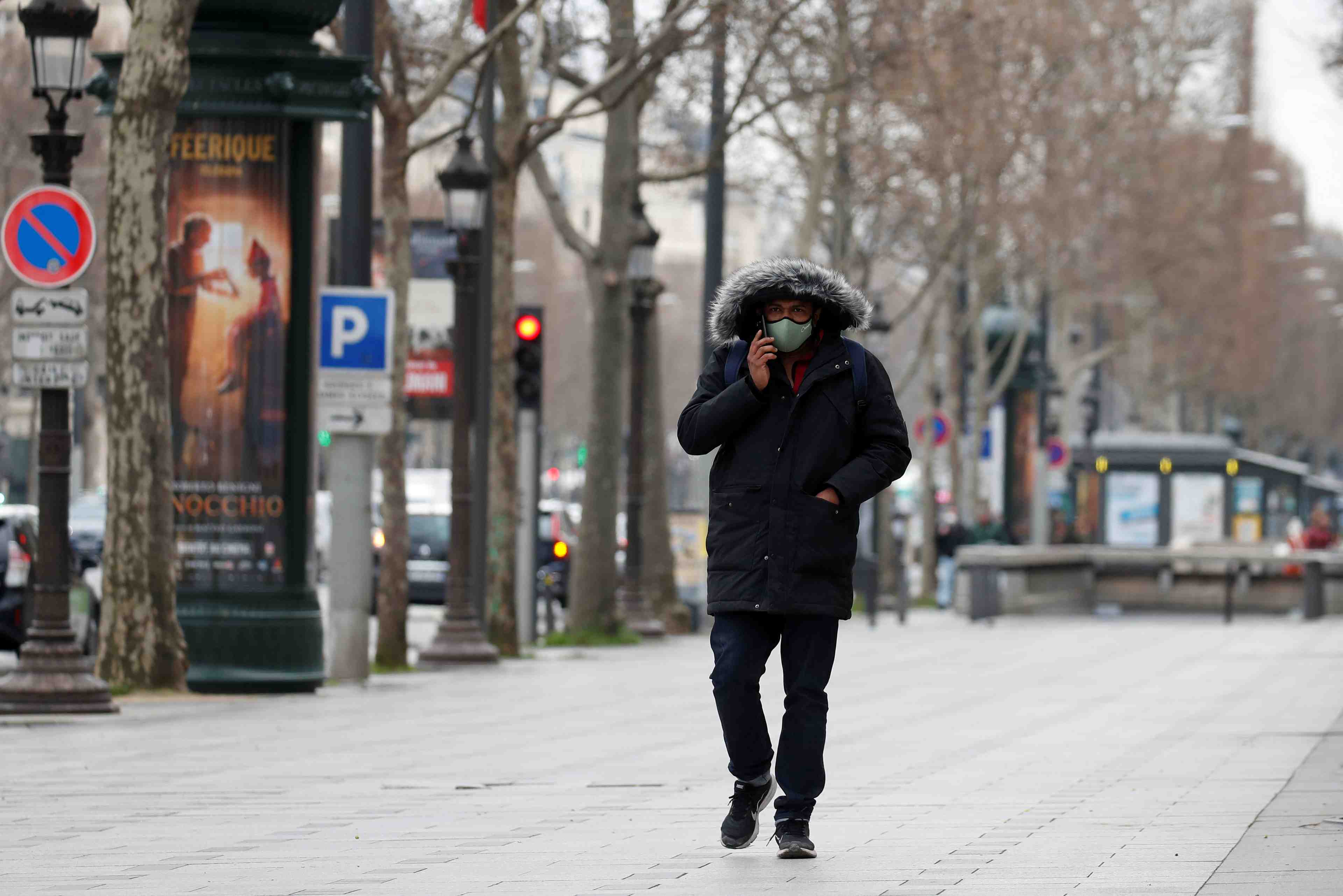 France: la liste des commerces autorises a ouvrir ne changera pas, annonce le maire