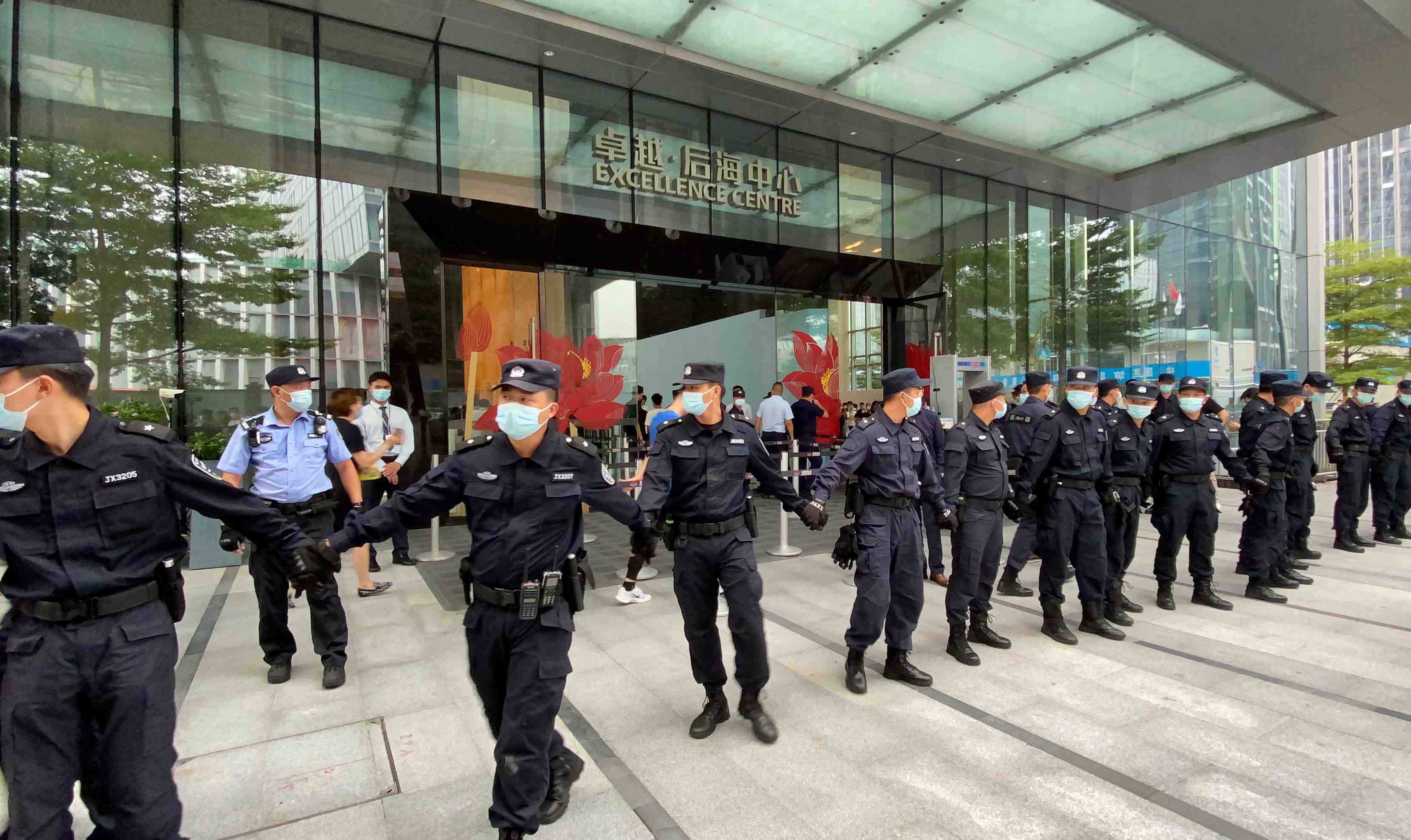 Chine: manifestation d'investisseurs au siege d'evergrande