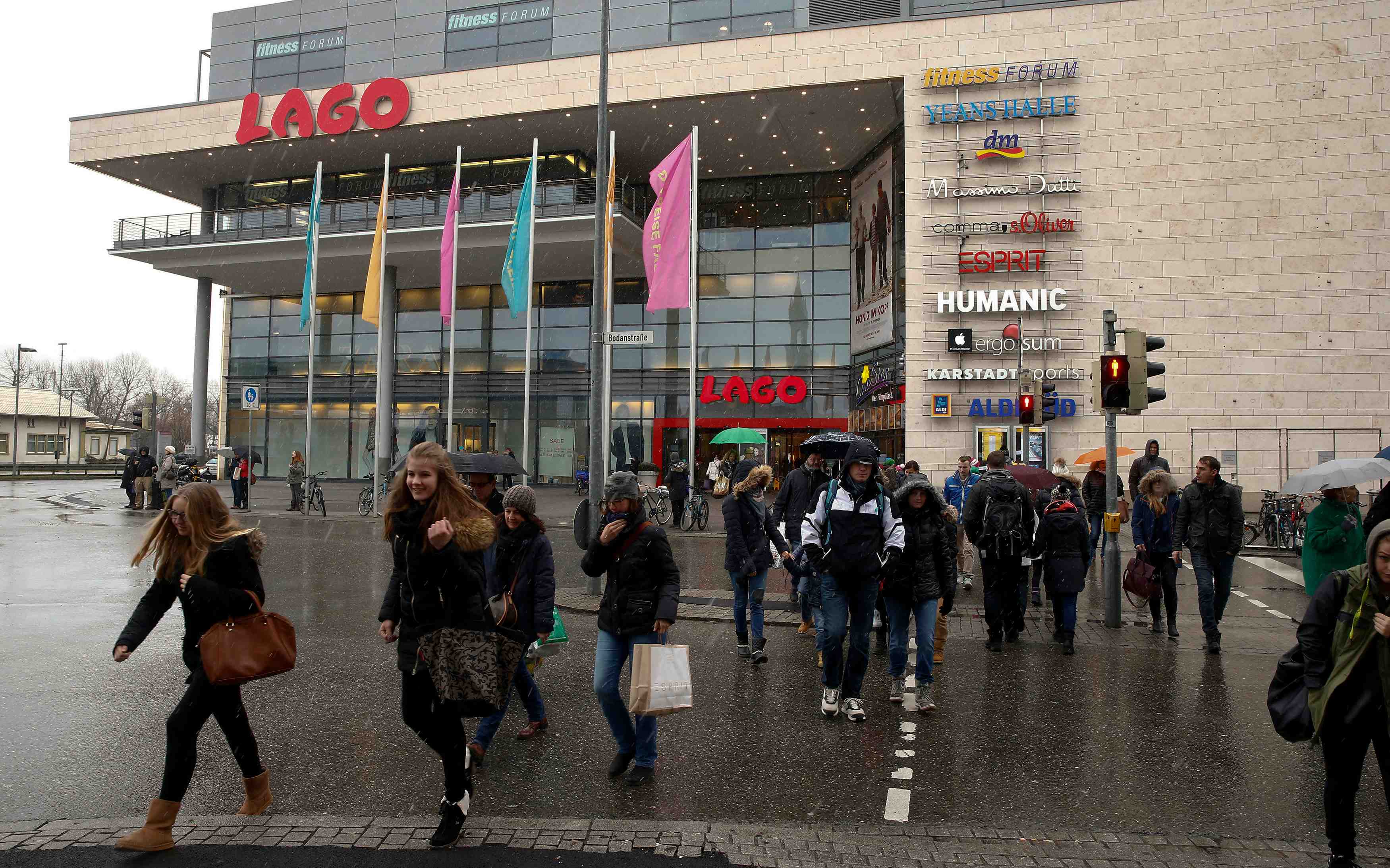 Zone euro: la croissance du pib estimee a 0,3% au quatrieme trimestre