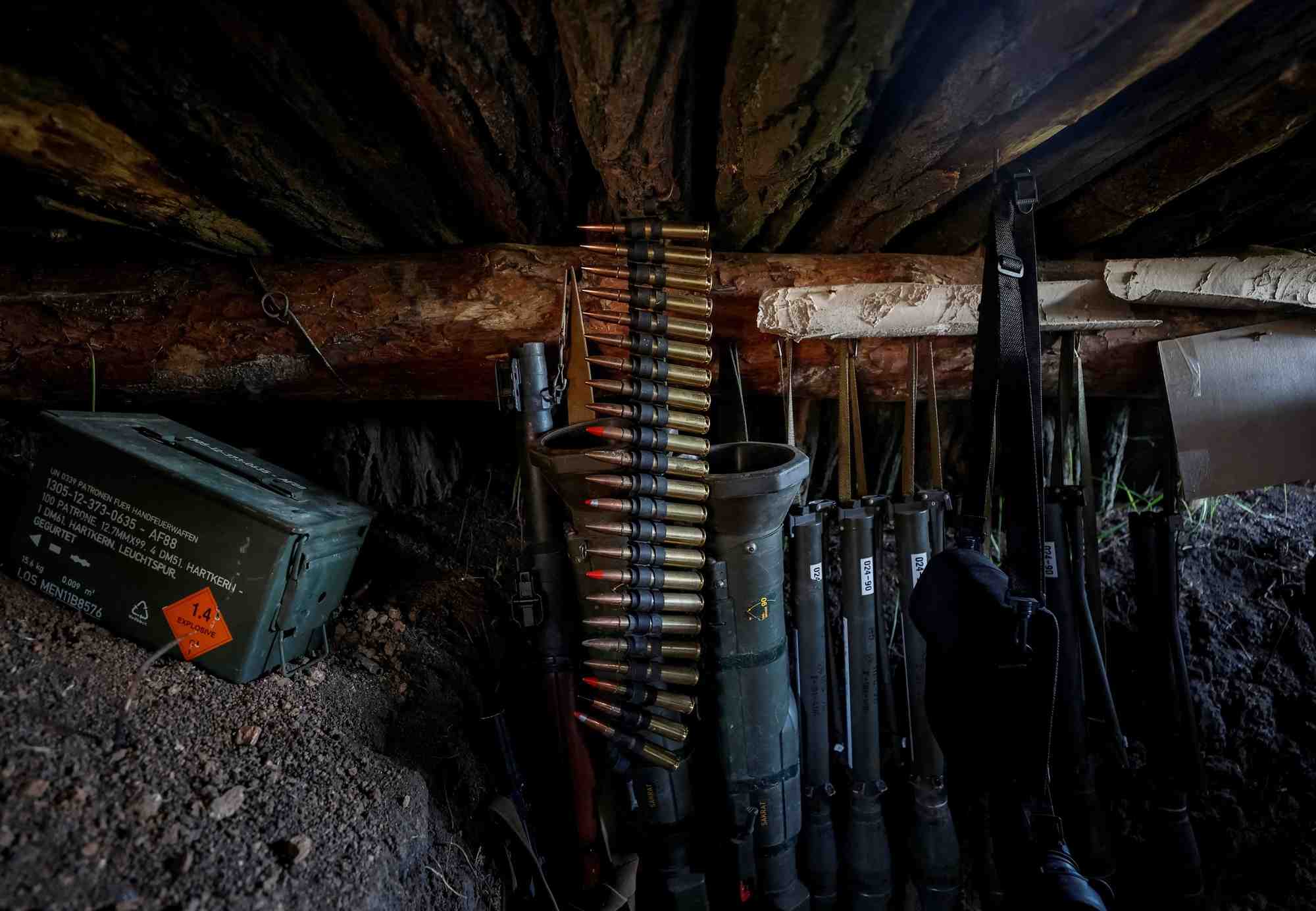 Des armes de l'armee ukrainienne  dans la region de donetsk