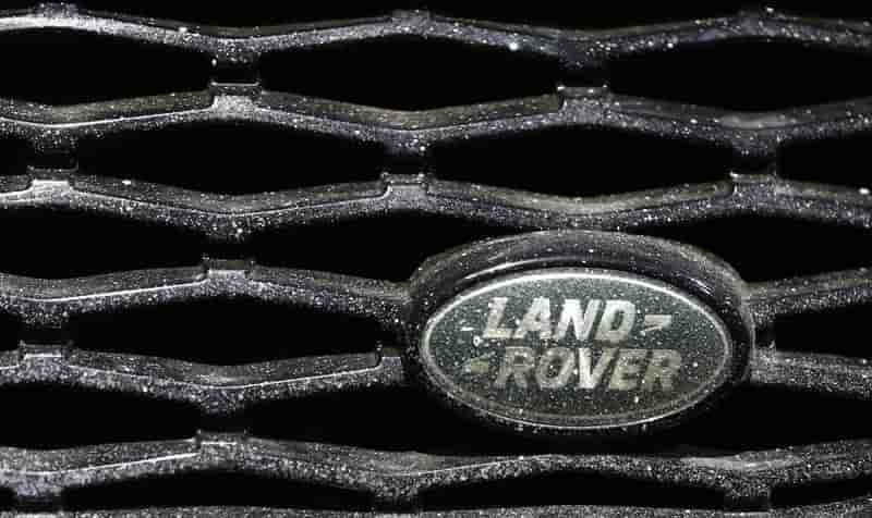 Jaguar land rover prevoit un benefice en baisse