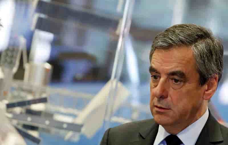 Fillon veut faire naitre "l'etincelle de toutes les volontes"
