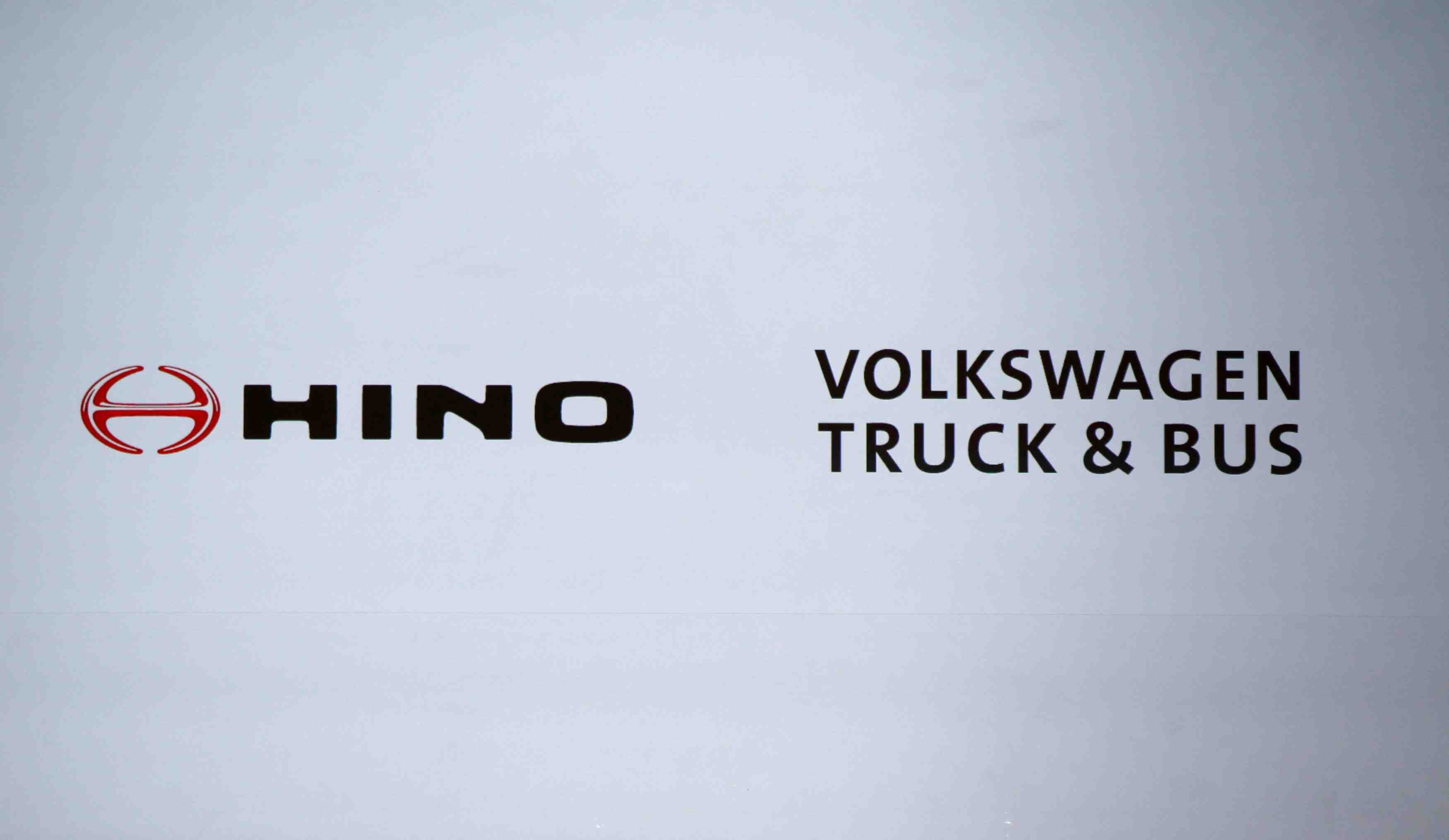 Poids lourds: partenariat strategique entre hino et volkswagen