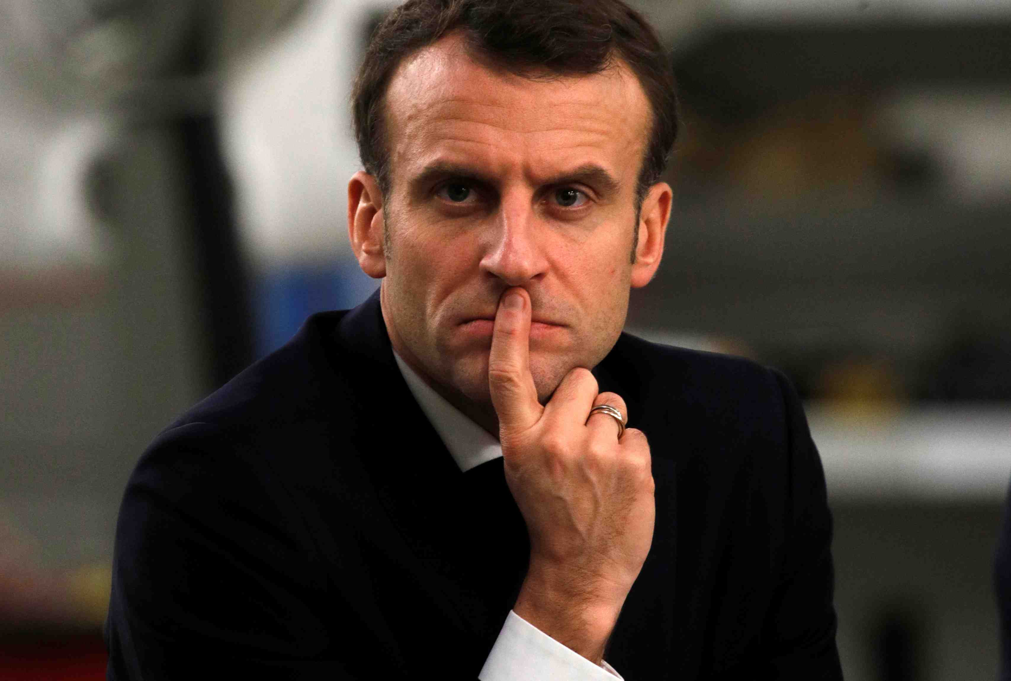 Simeoni boycotte paris, mais s'entretiendra avec macron