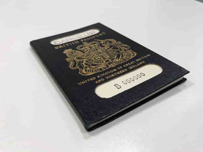 De la rue va contester le choix des passeports post-brexit
