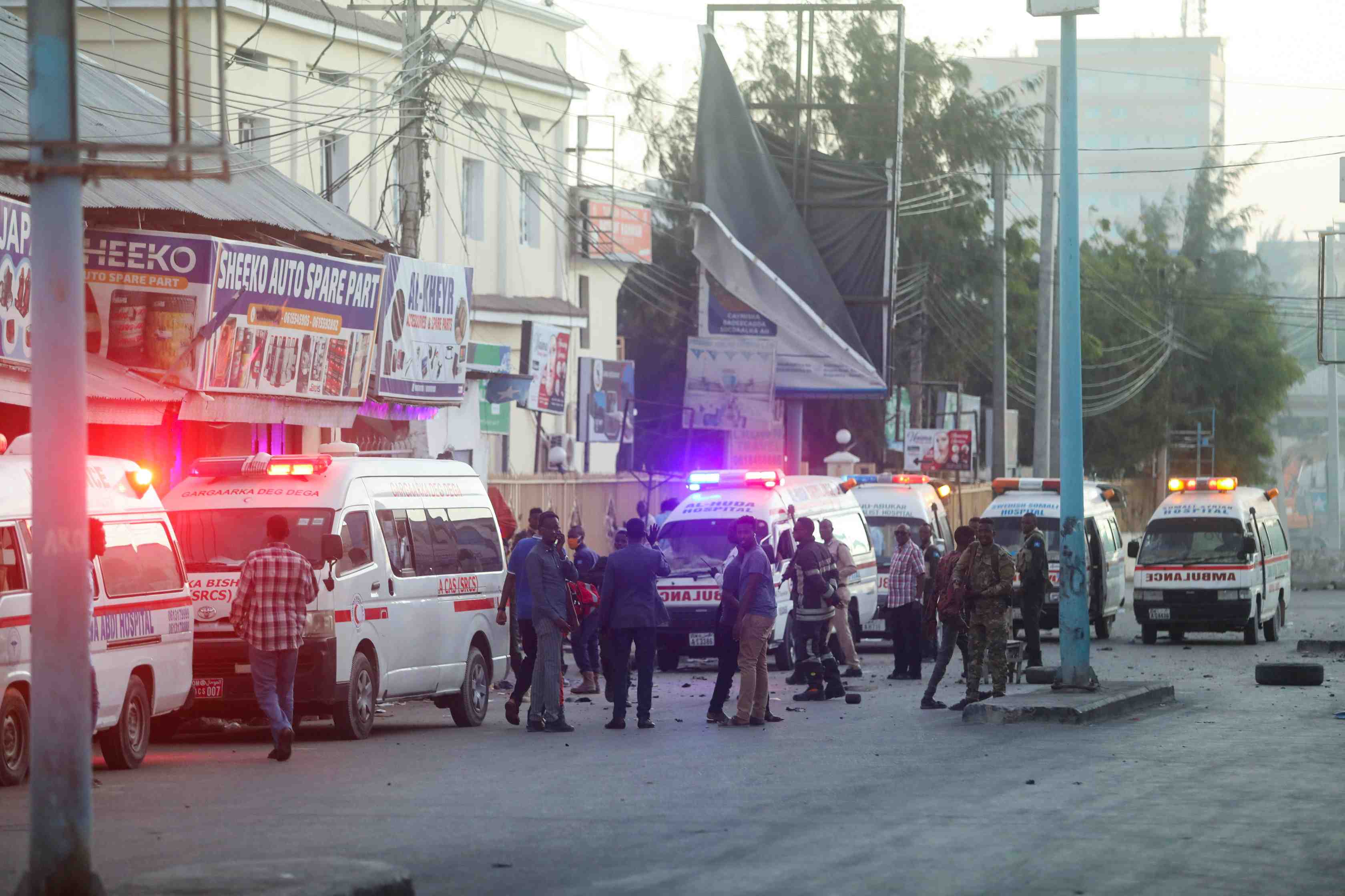Somalie: une attaque contre un hotel de mogadiscio fait neuf morts