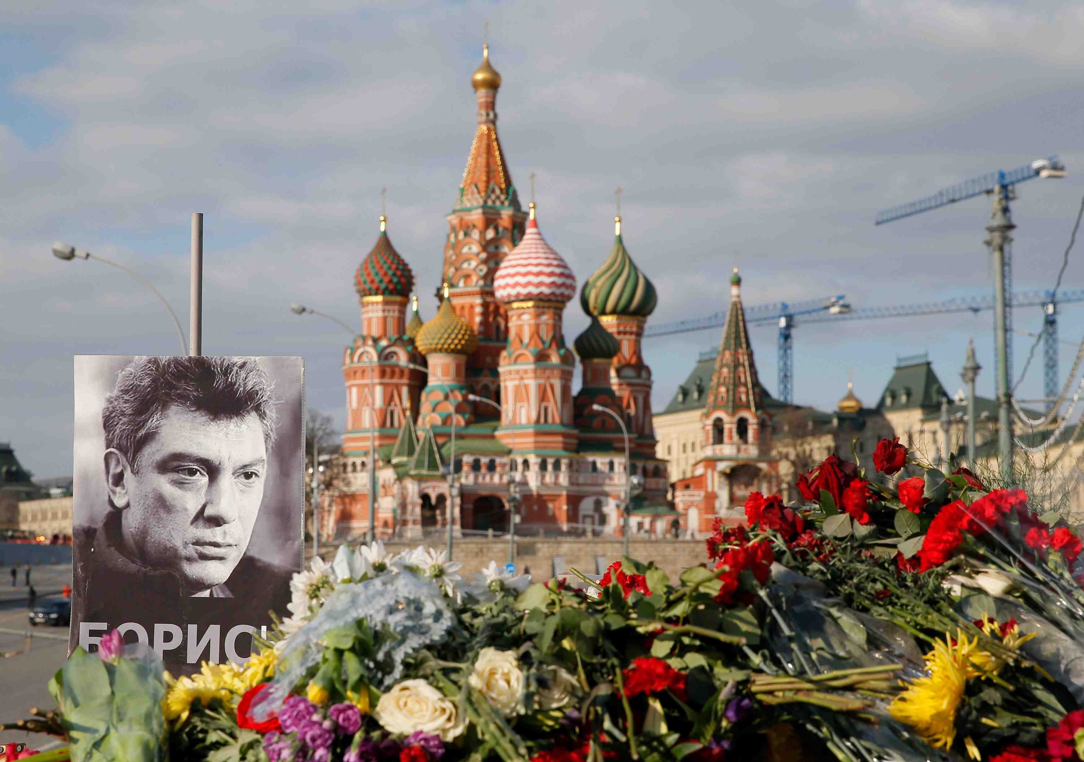 Arrestation de deux suspects lies au meurtre de boris nemtsov