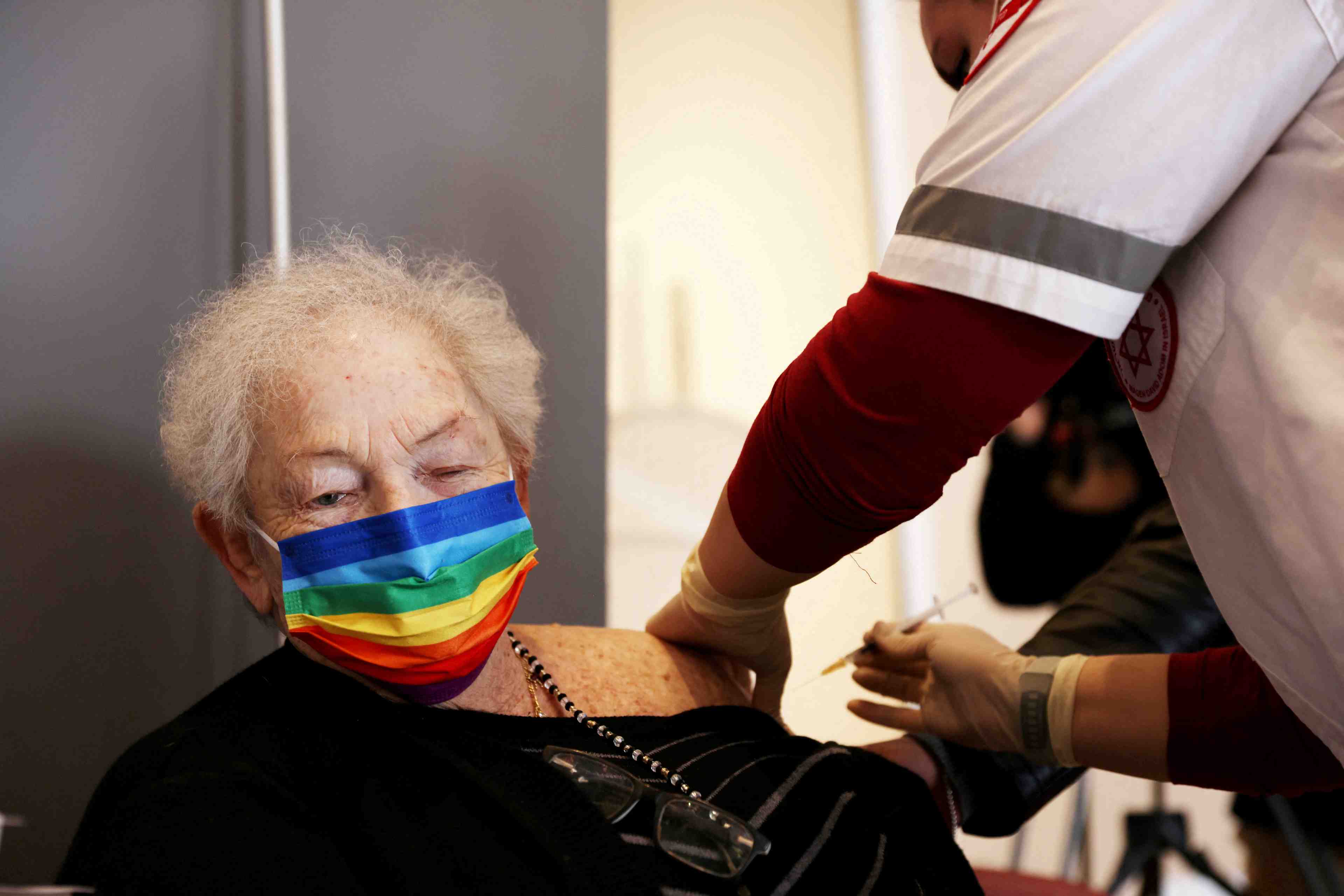 Coronavirus: israel va proposer une 4e dose vaccinale aux plus de 60 ans