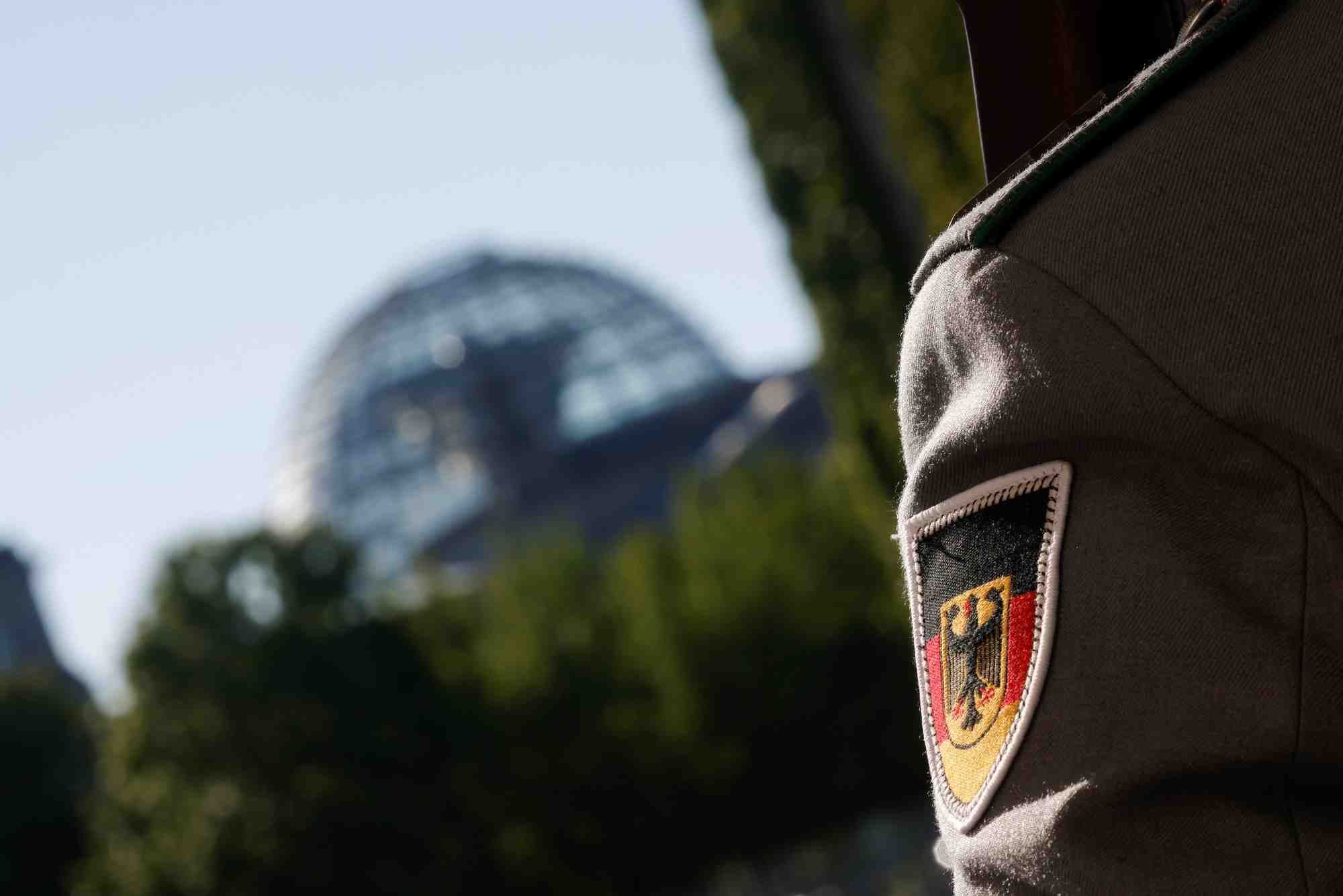 Berlin va redeployer des troupes en bosnie, 10 ans apres son retrait