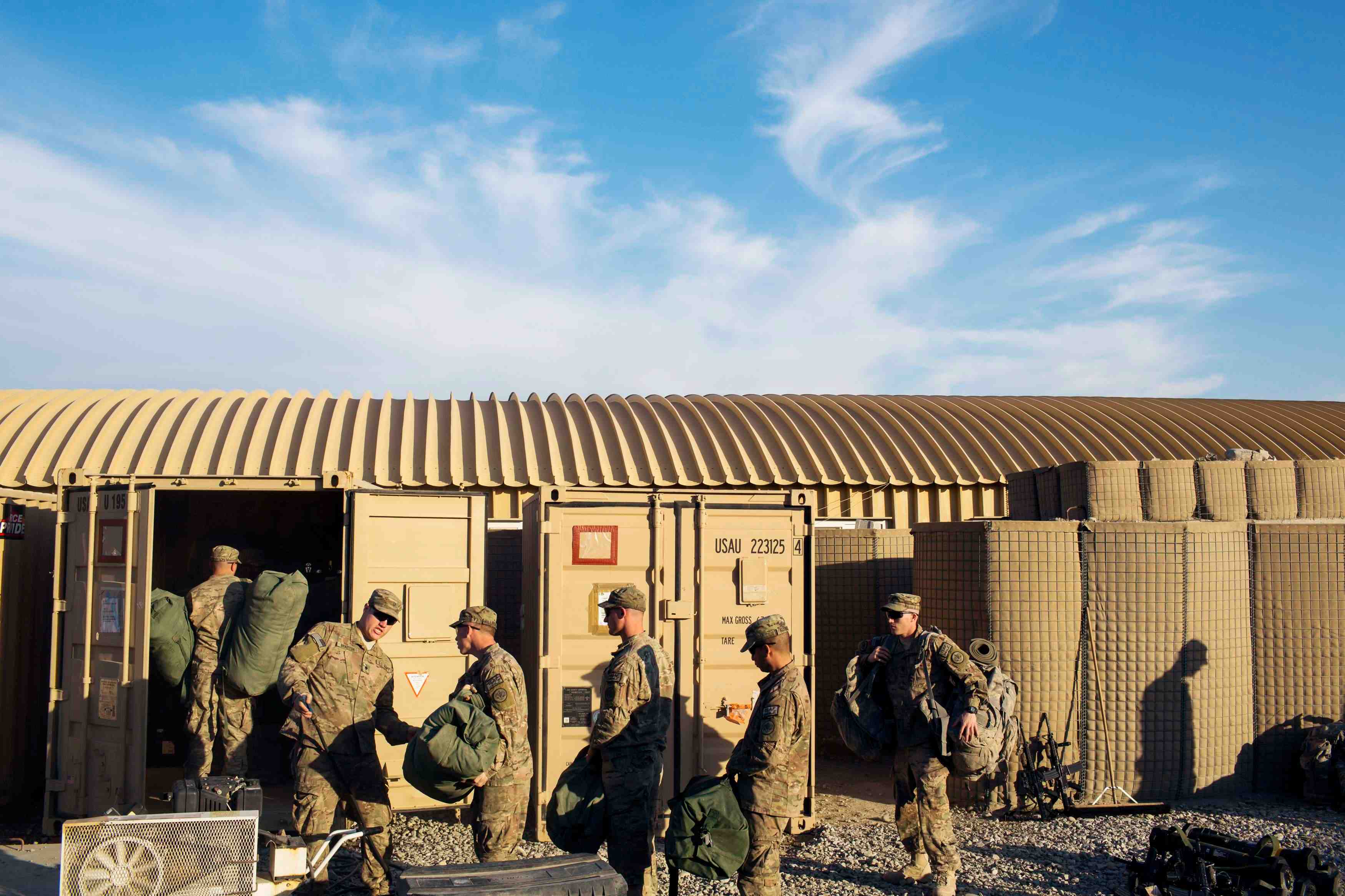 Fin de la mission de combat de la coalition en afghanistan