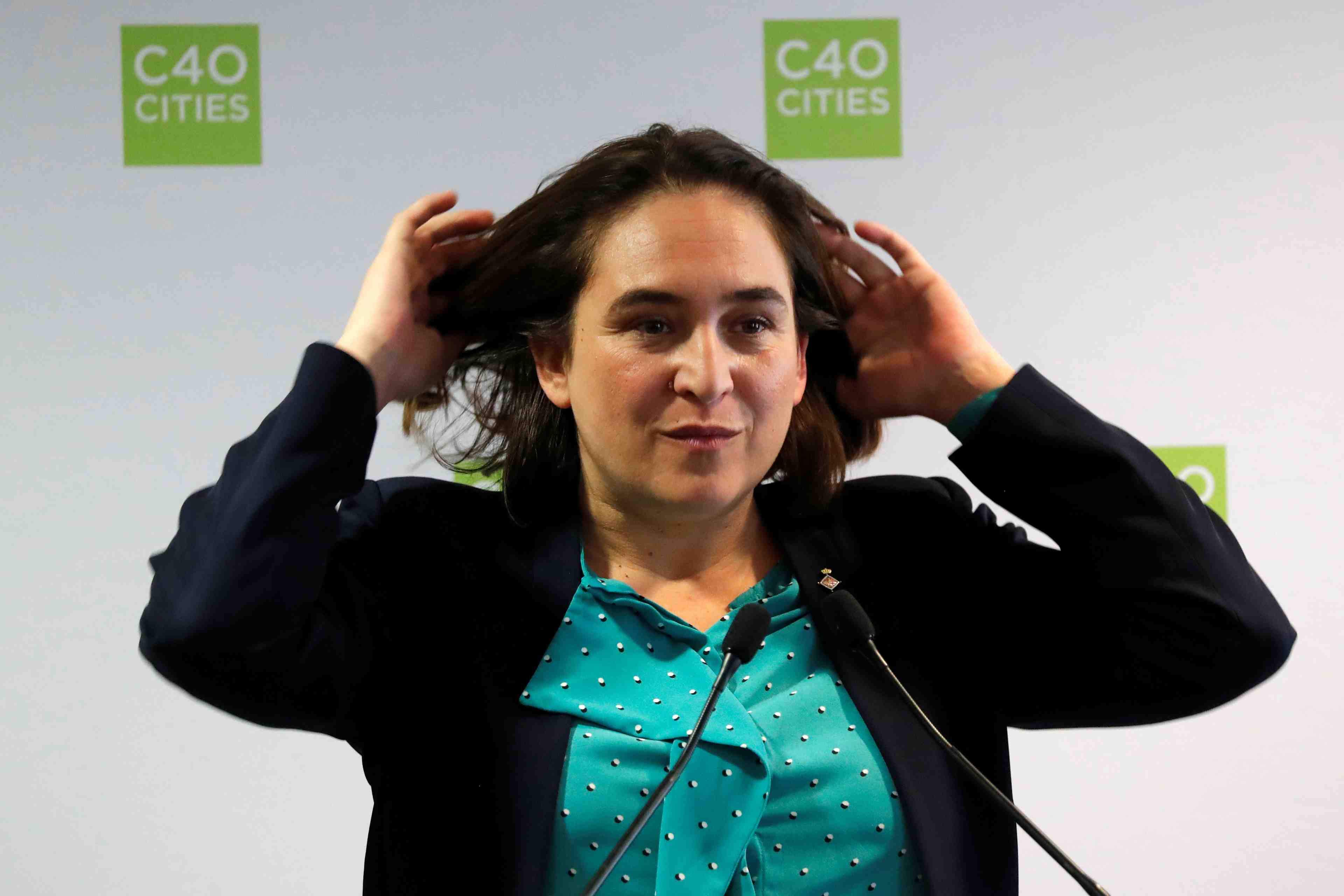 Ada colau devrait etre reconduite a la mairie de barcelone avec le soutien de valls
