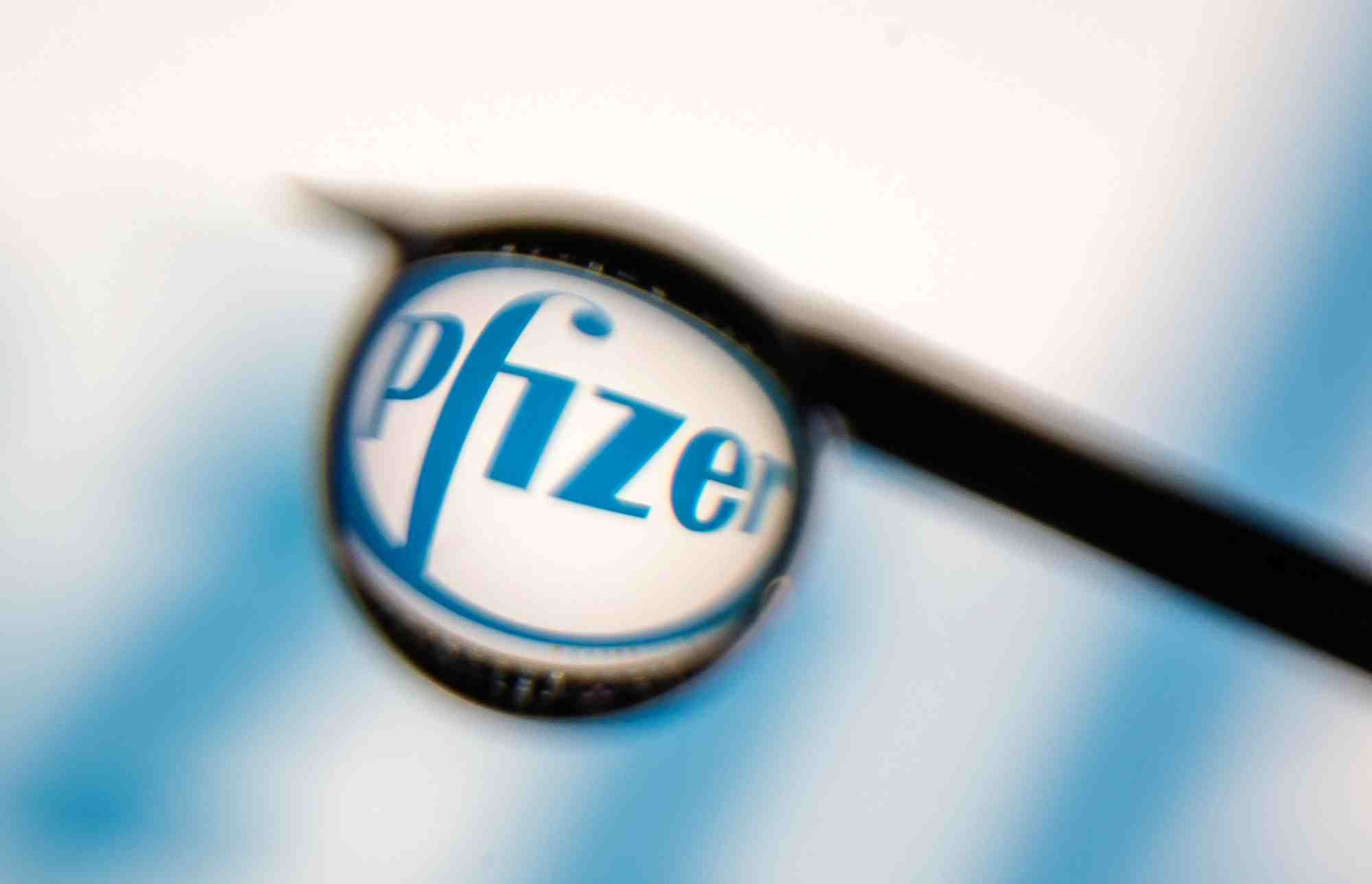 Pfizer va developper de nouveaux vaccins en utilisant l'arn messager, rapporte le wsj