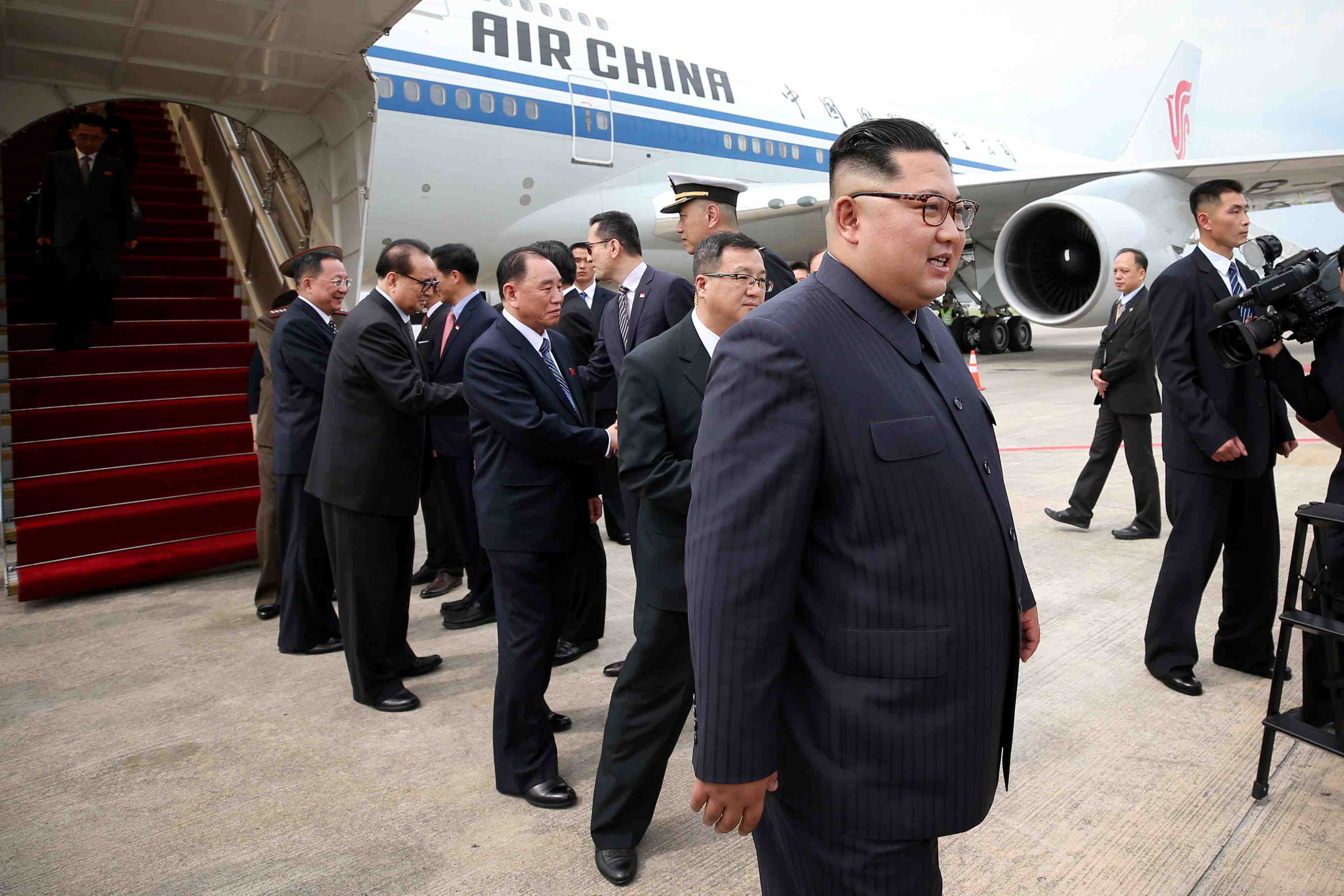Kim jong-un attend donald trump a singapour
