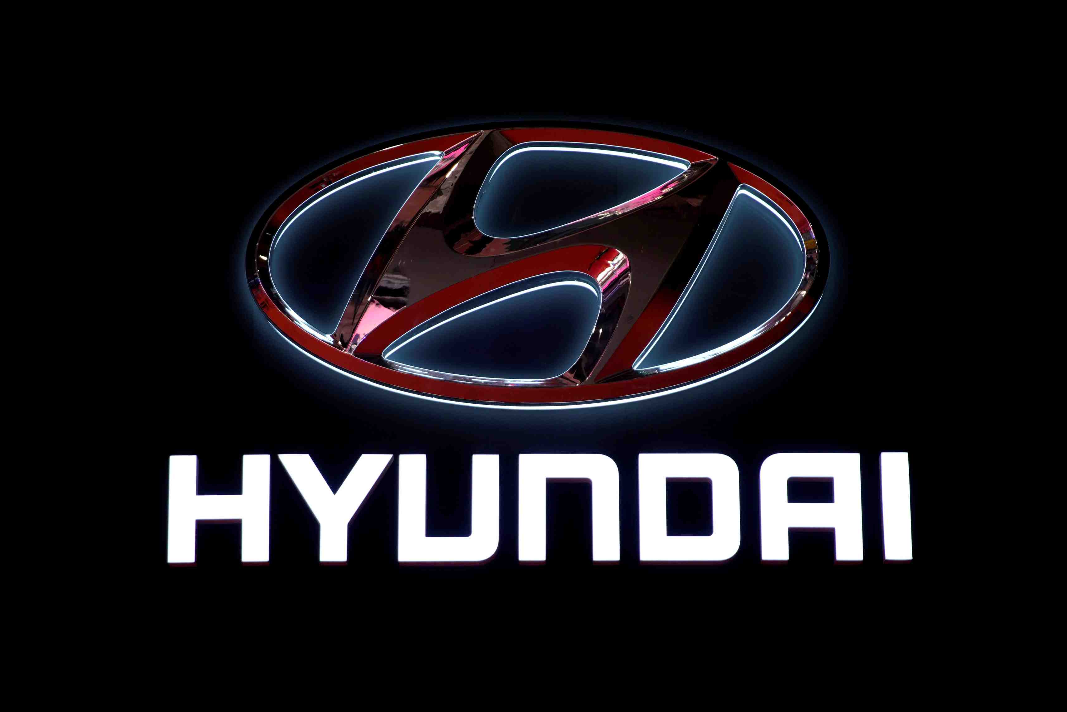 Hyundai dit ne pas discuter avec apple de voitures autonomes et chute en bourse