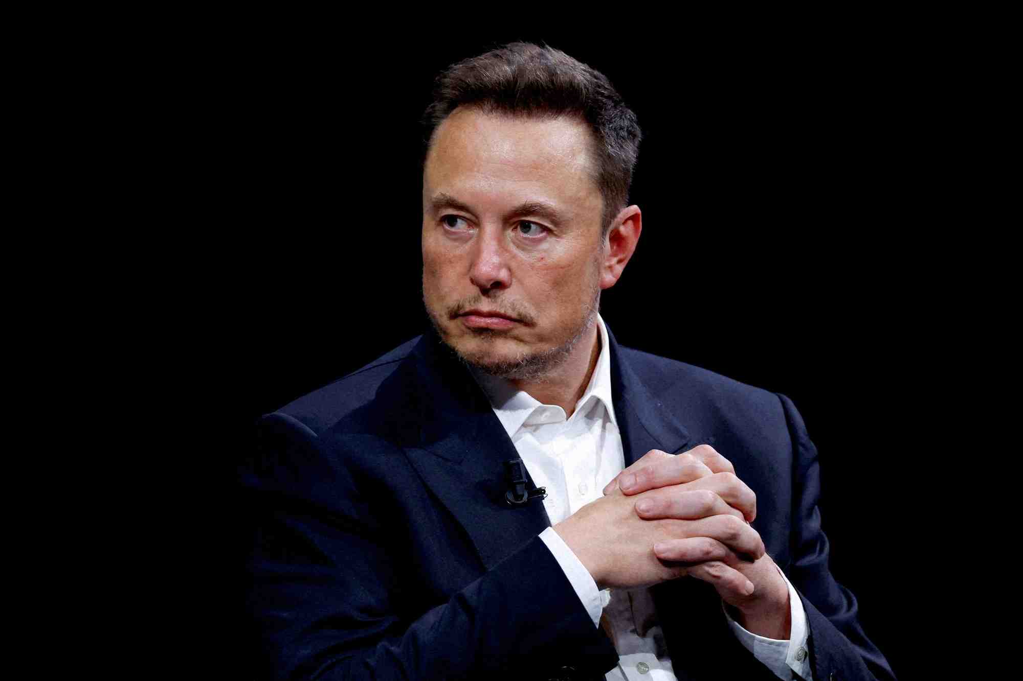 Elon musk, pdg de spacex et tesla et proprietaire de x, lors d'une conference au parc des expositions de la porte de versailles