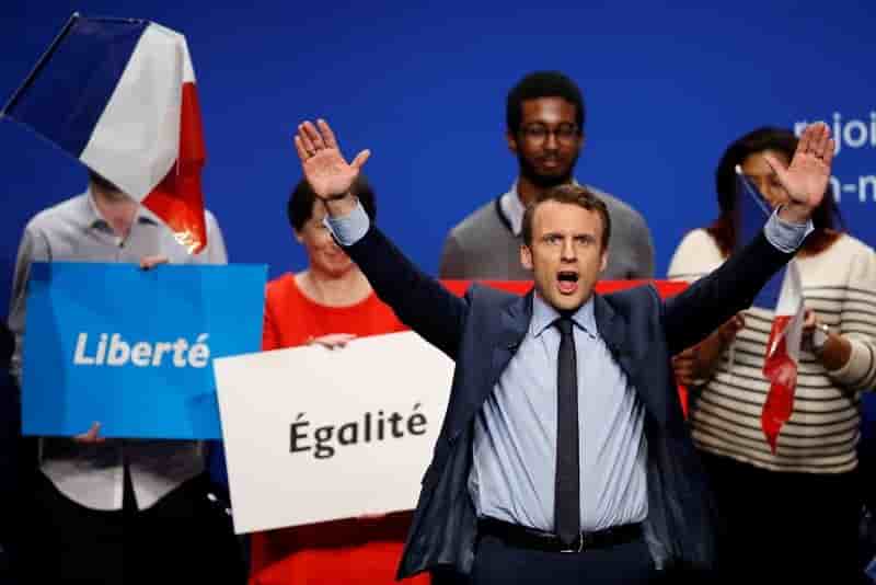 Macron se pose en garant des contre-pouvoirs