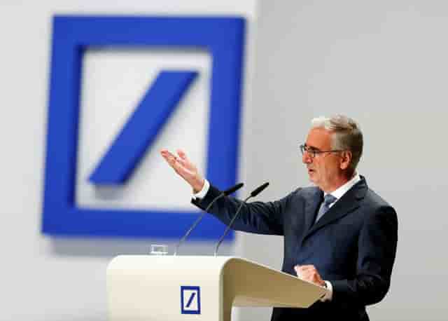 Les actionnaires donnent quitus a la direction de deutsche bank