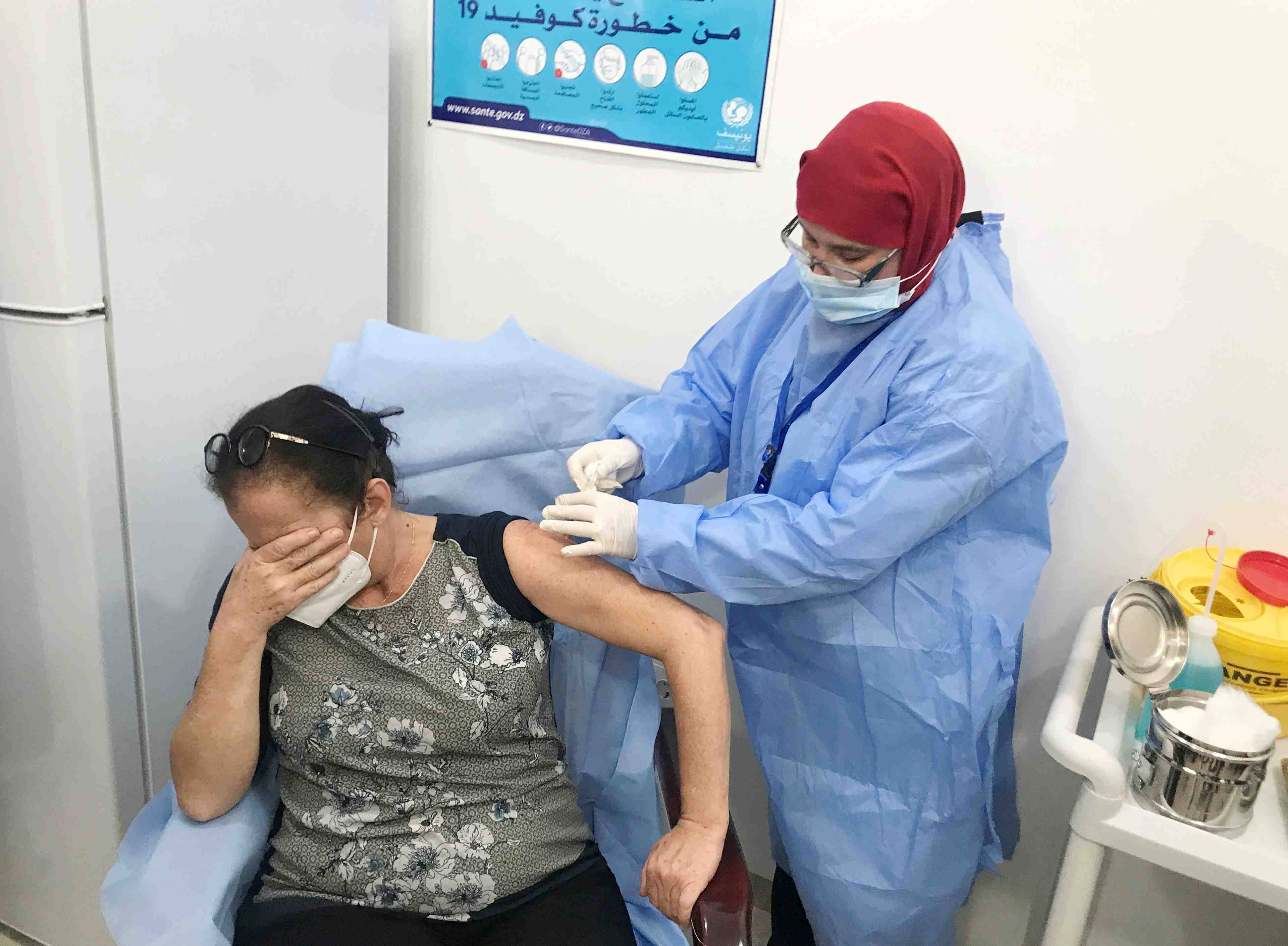Coronavirus: l'algerie discute avec moscou pour produire le vaccin russe