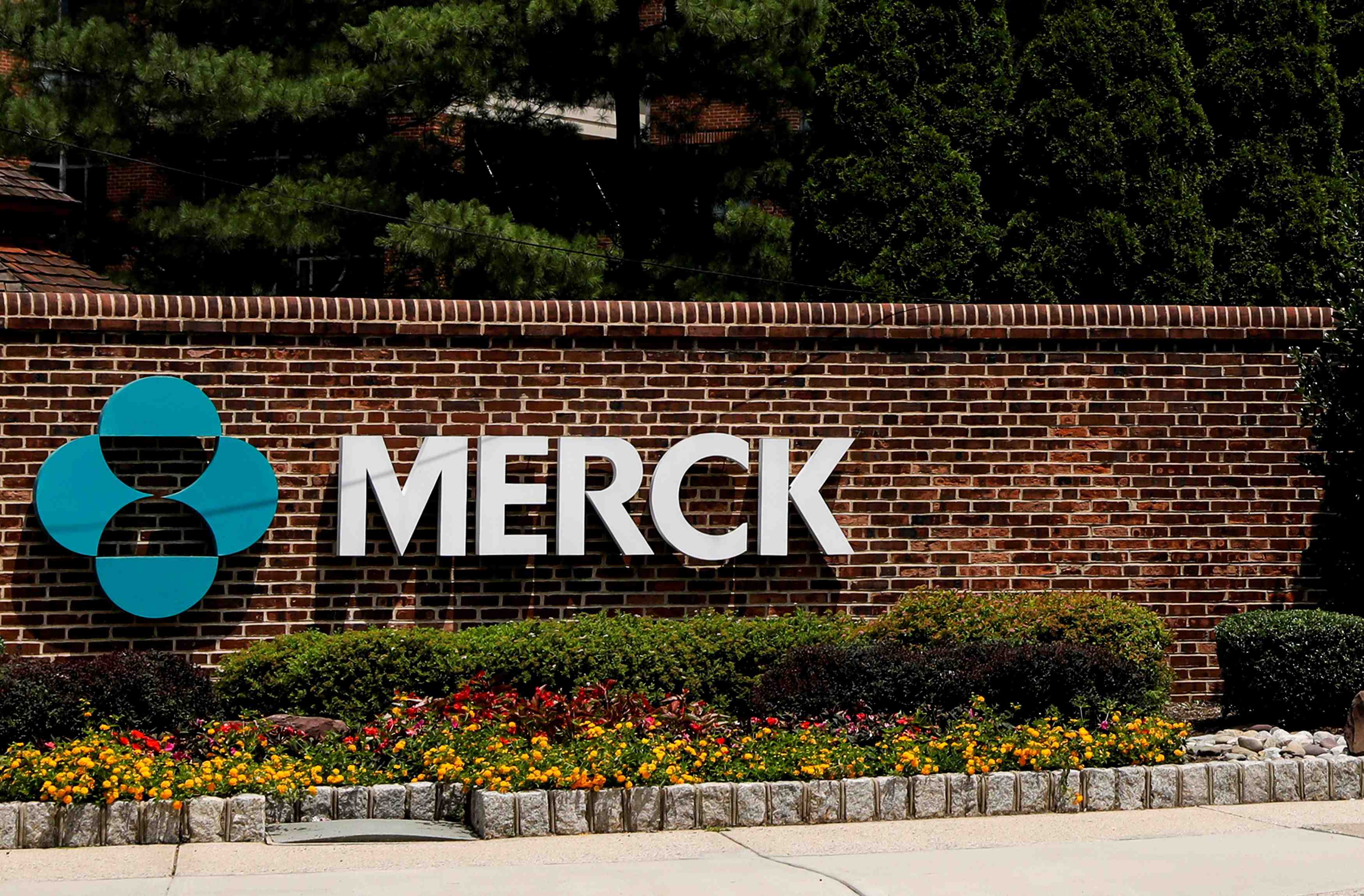 Merck depasse les attentes grace a son traitement contre le cancer