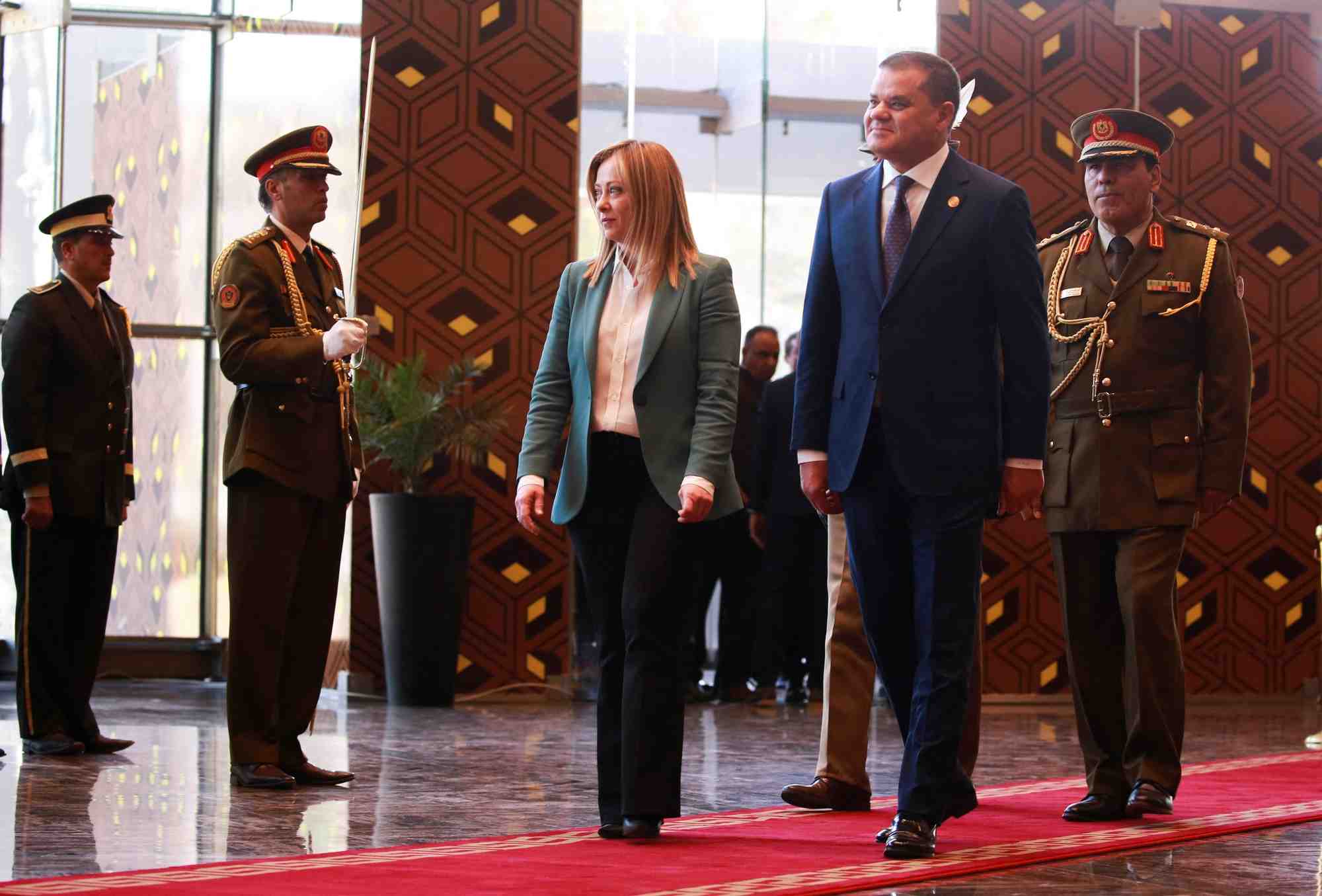 La premiere ministre italienne giorgia meloni et le chef du gouvernement d'union nationale libyen, abdulhamid al-dbeibah