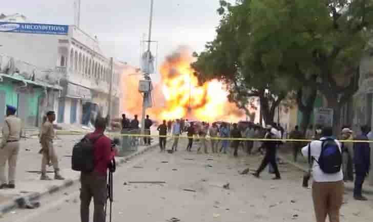 Des islamistes attaquent un hotel de mogadiscio